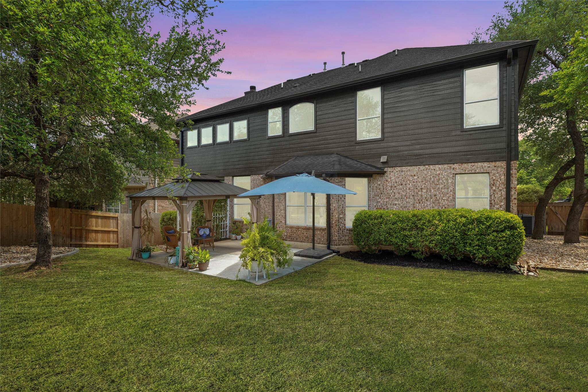 220 Grafton Ln, Austin, TX 78737