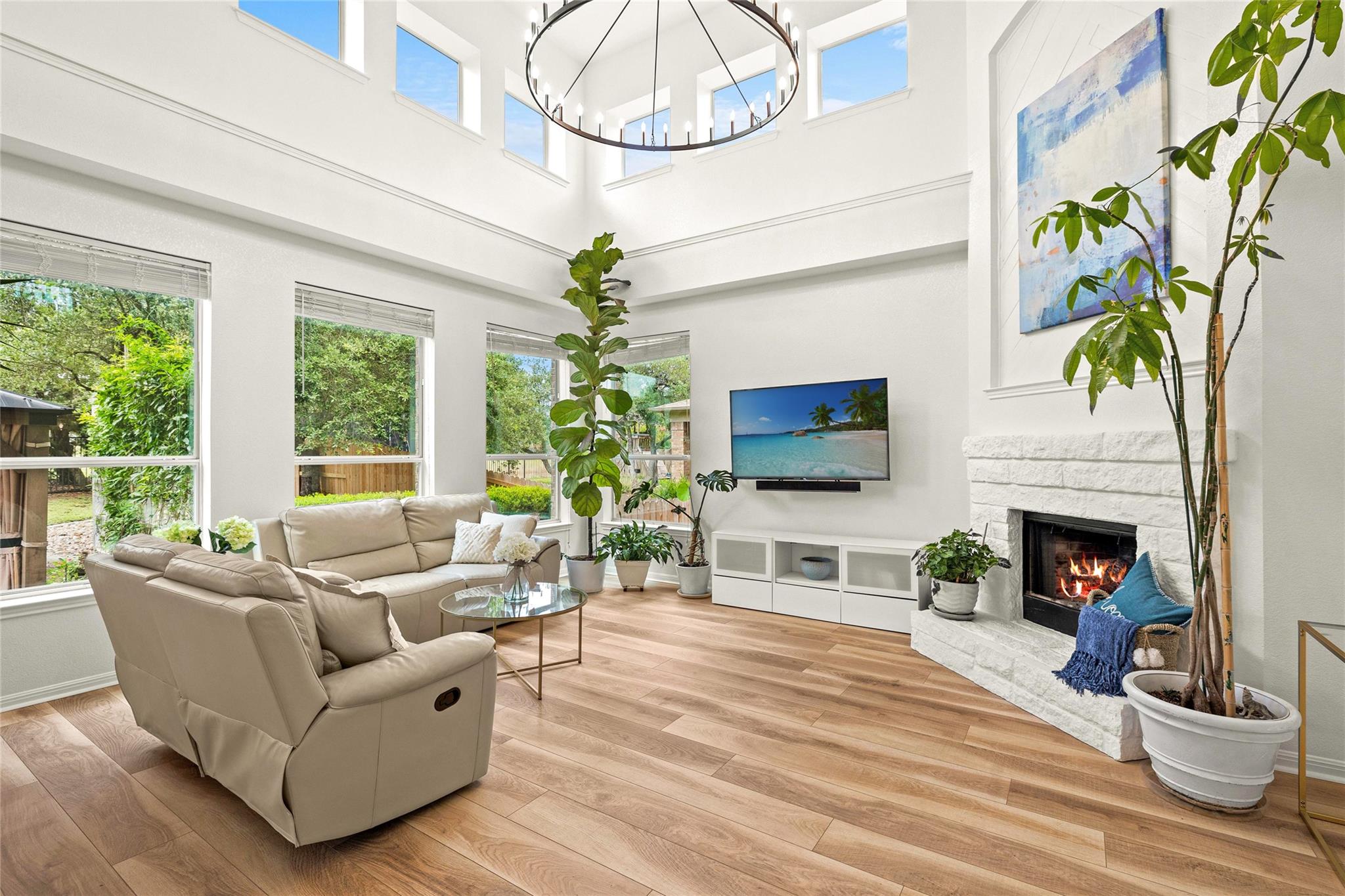 220 Grafton Ln, Austin, TX 78737