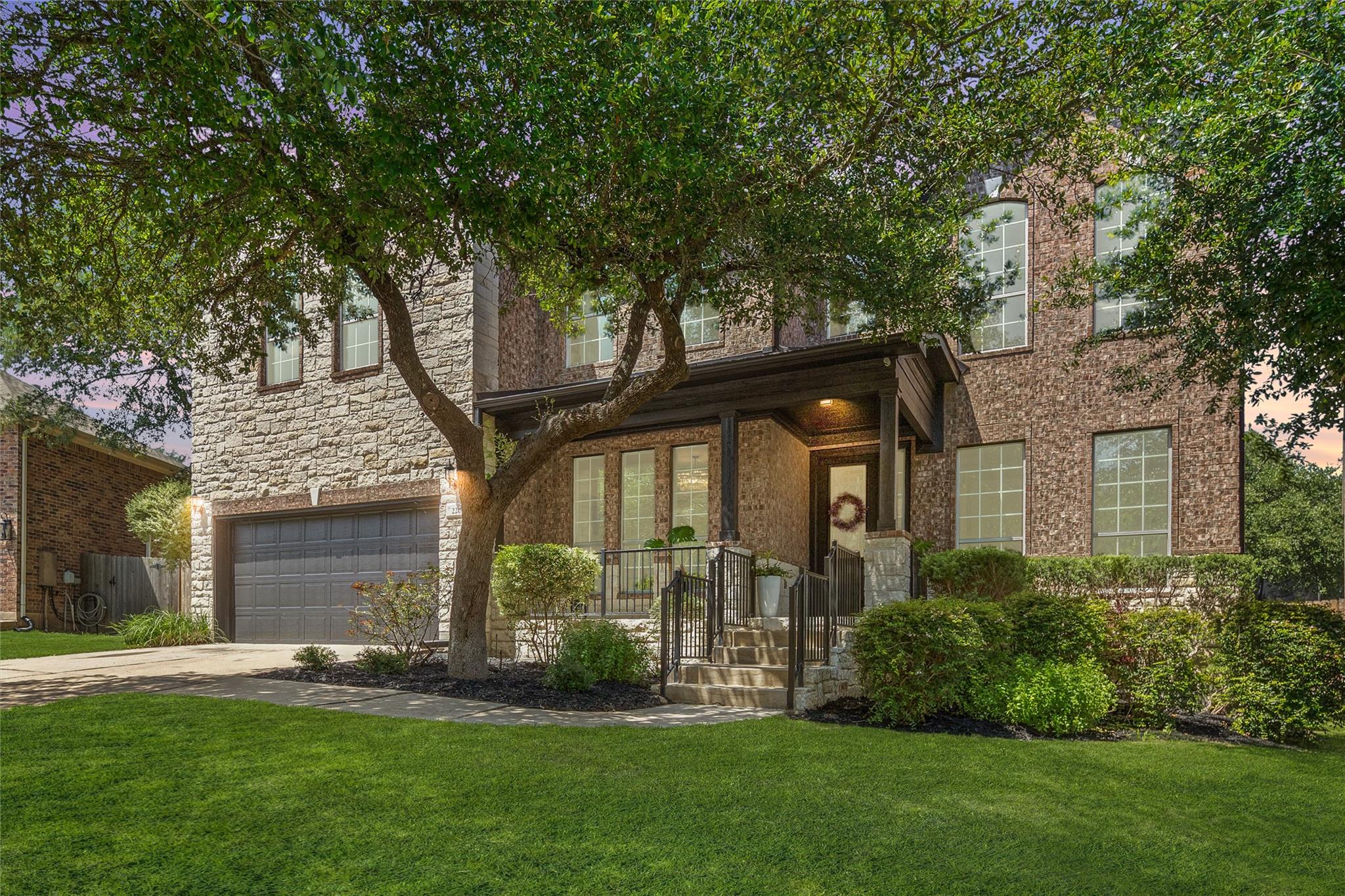 220 Grafton Ln, Austin, TX 78737