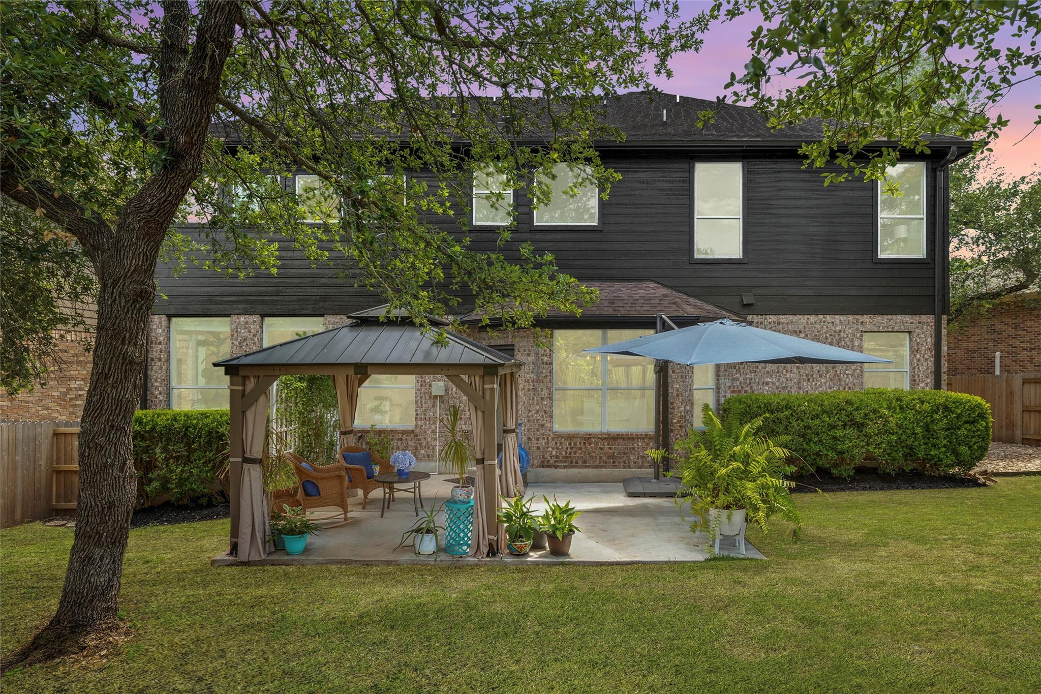 220 Grafton Ln, Austin, TX 78737
