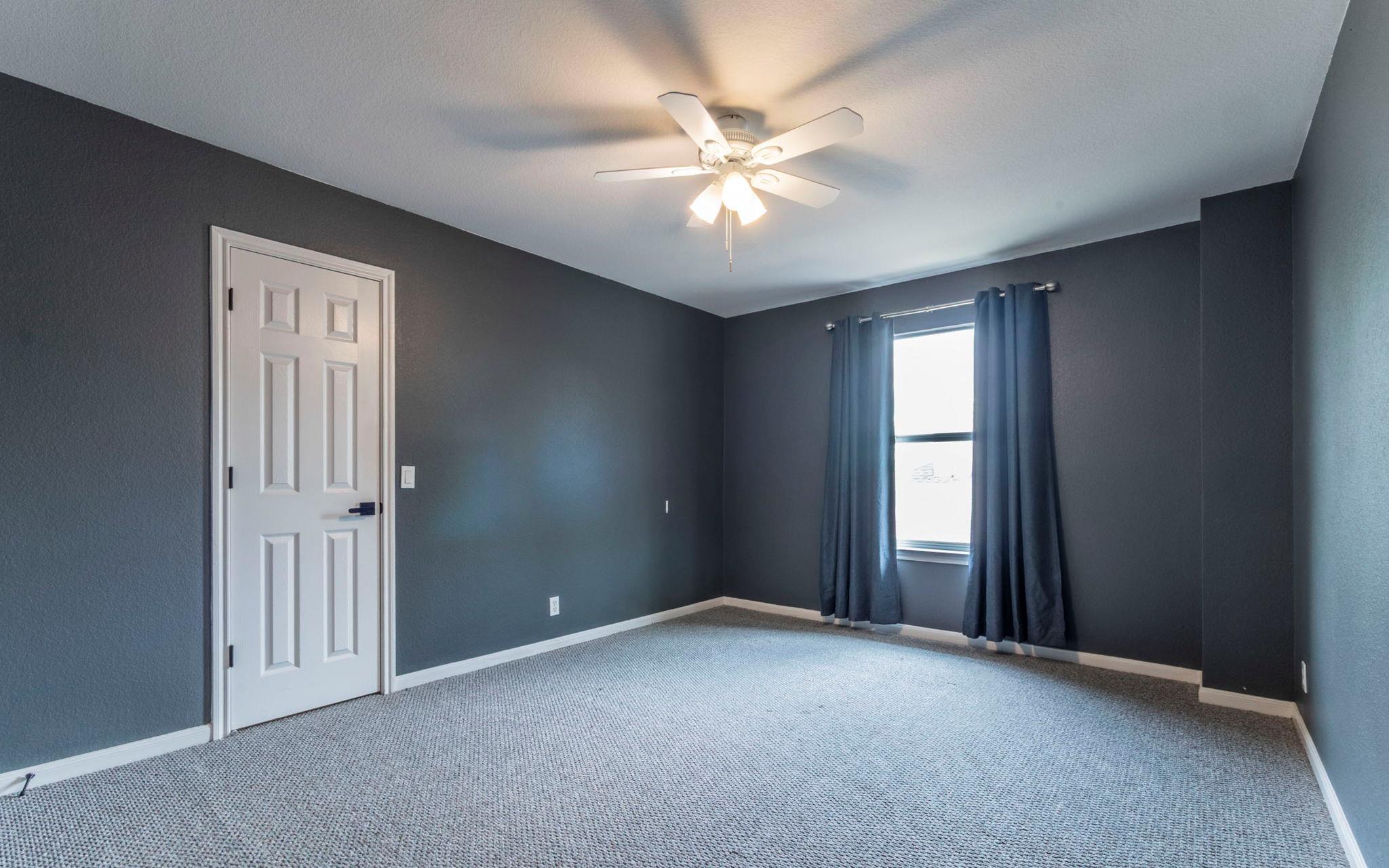 208 Settlers Valley Dr, Pflugerville, TX 78660