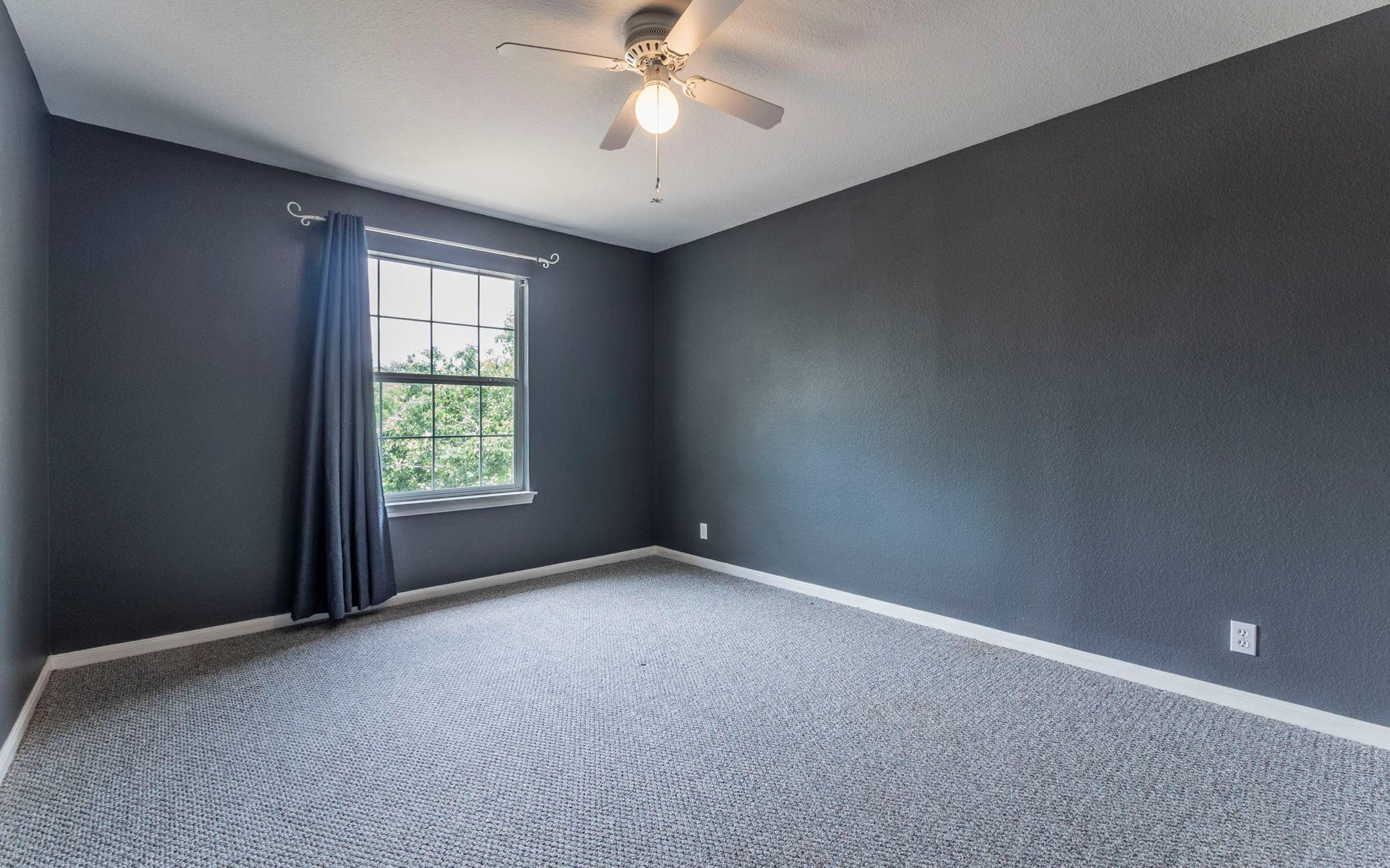 208 Settlers Valley Dr, Pflugerville, TX 78660