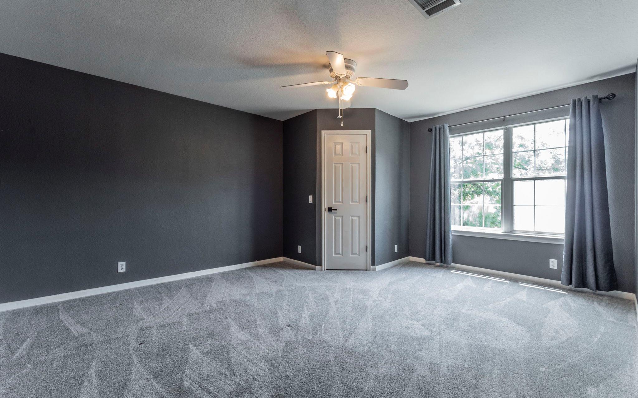 208 Settlers Valley Dr, Pflugerville, TX 78660