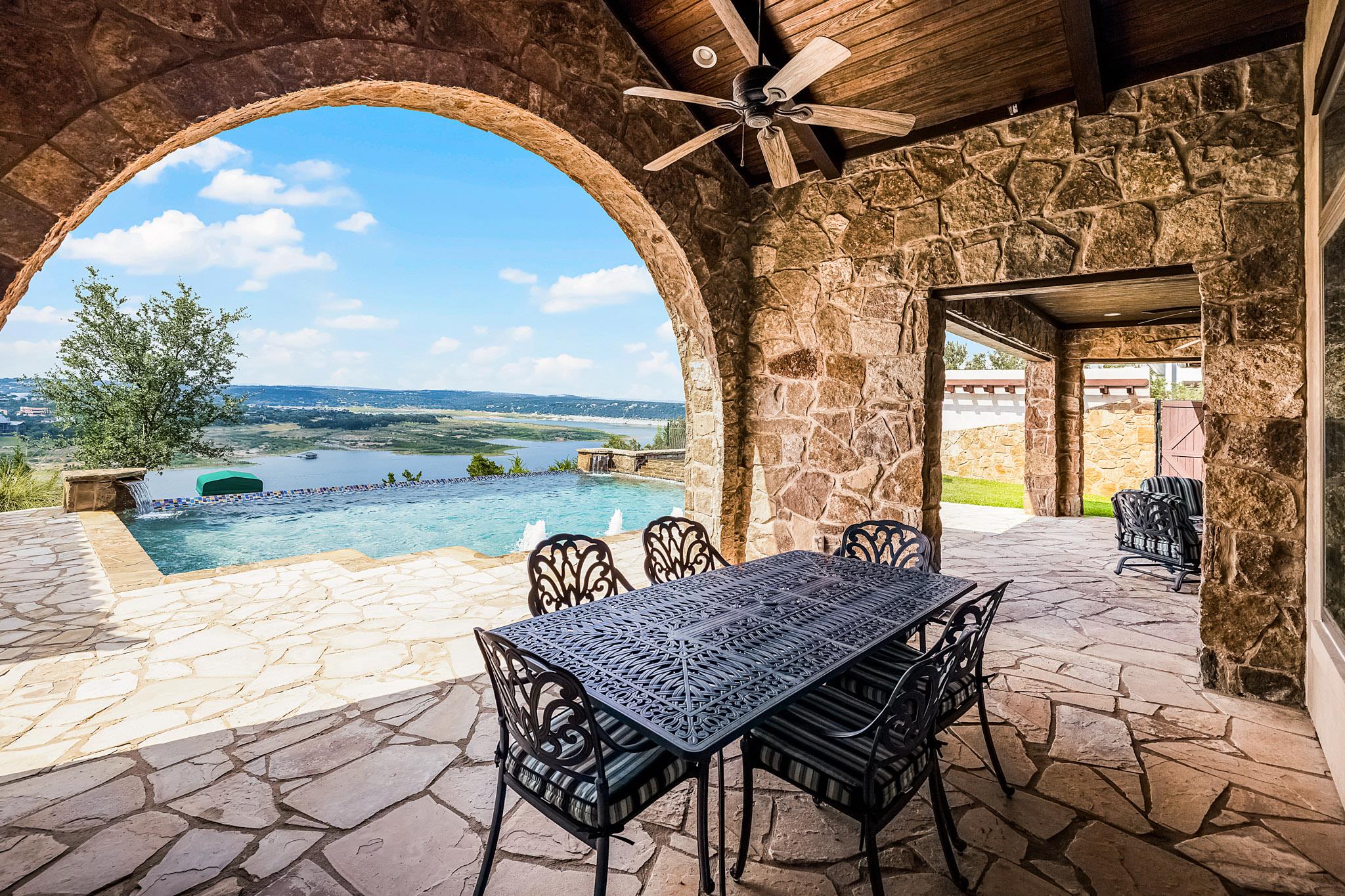 908 Watercliffe Dr, Lago Vista, TX 78645