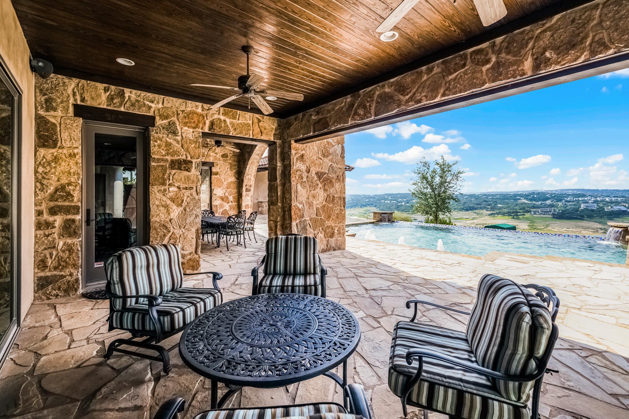 908 Watercliffe Dr, Lago Vista, TX 78645