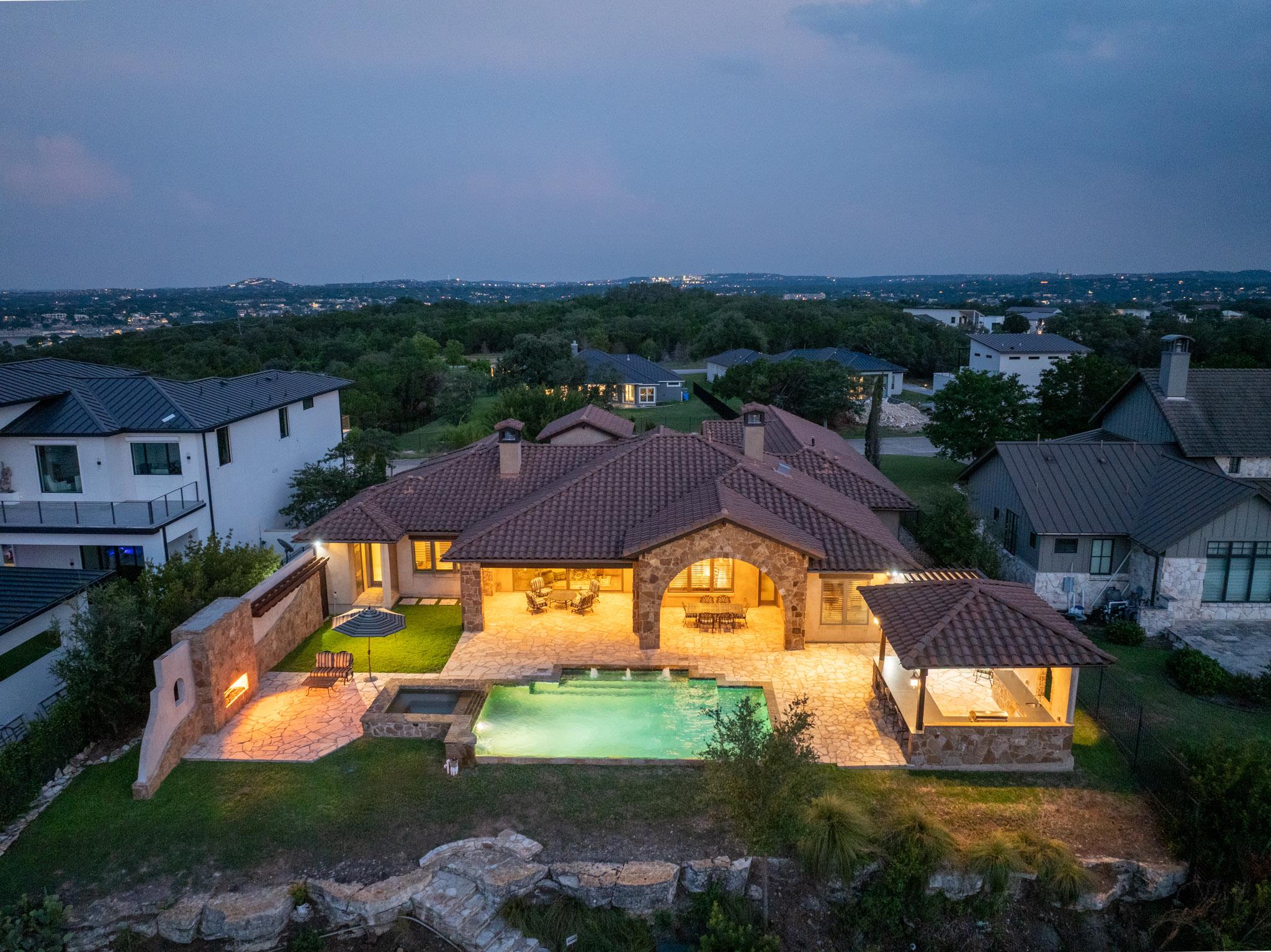 908 Watercliffe Dr, Lago Vista, TX 78645