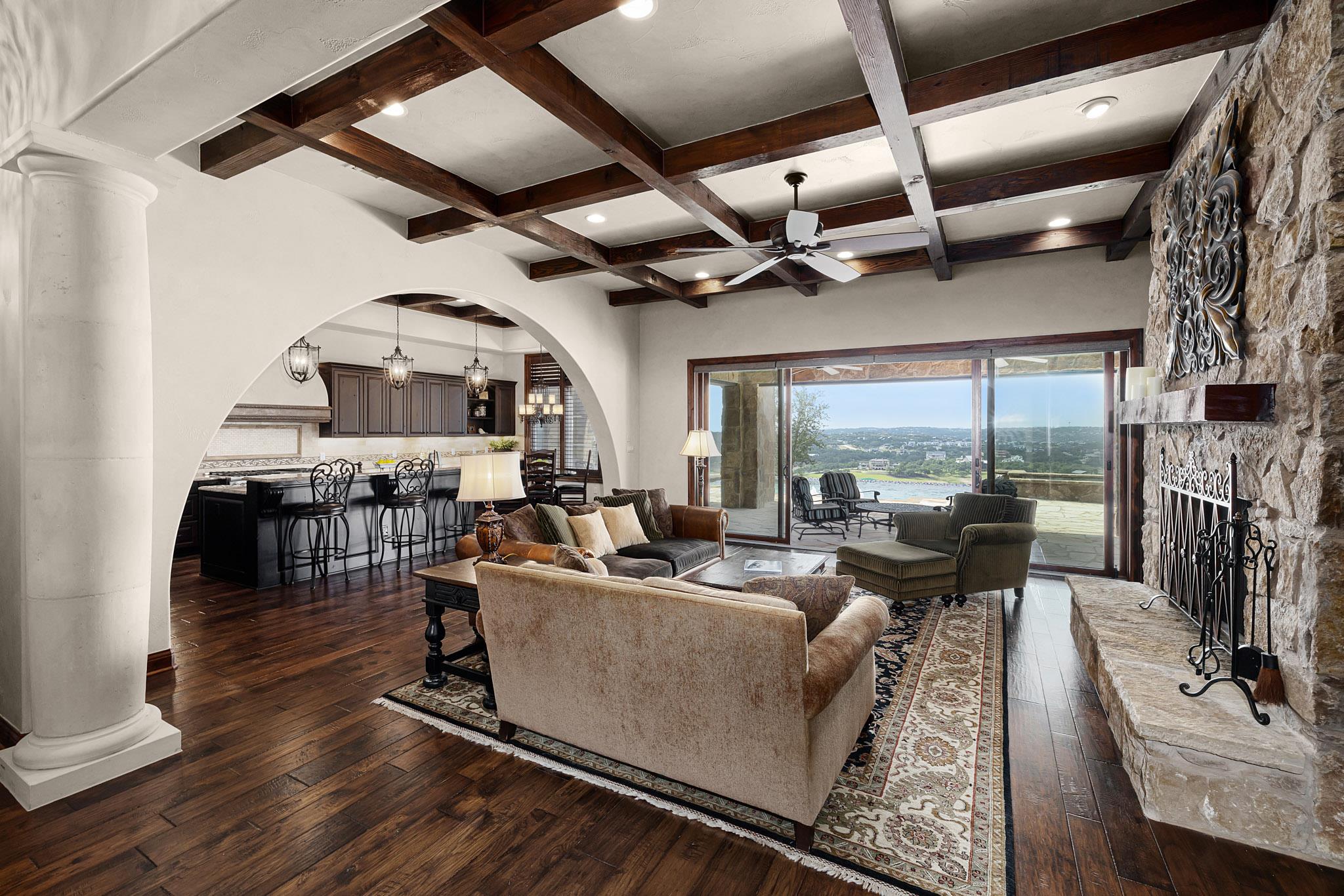 908 Watercliffe Dr, Lago Vista, TX 78645