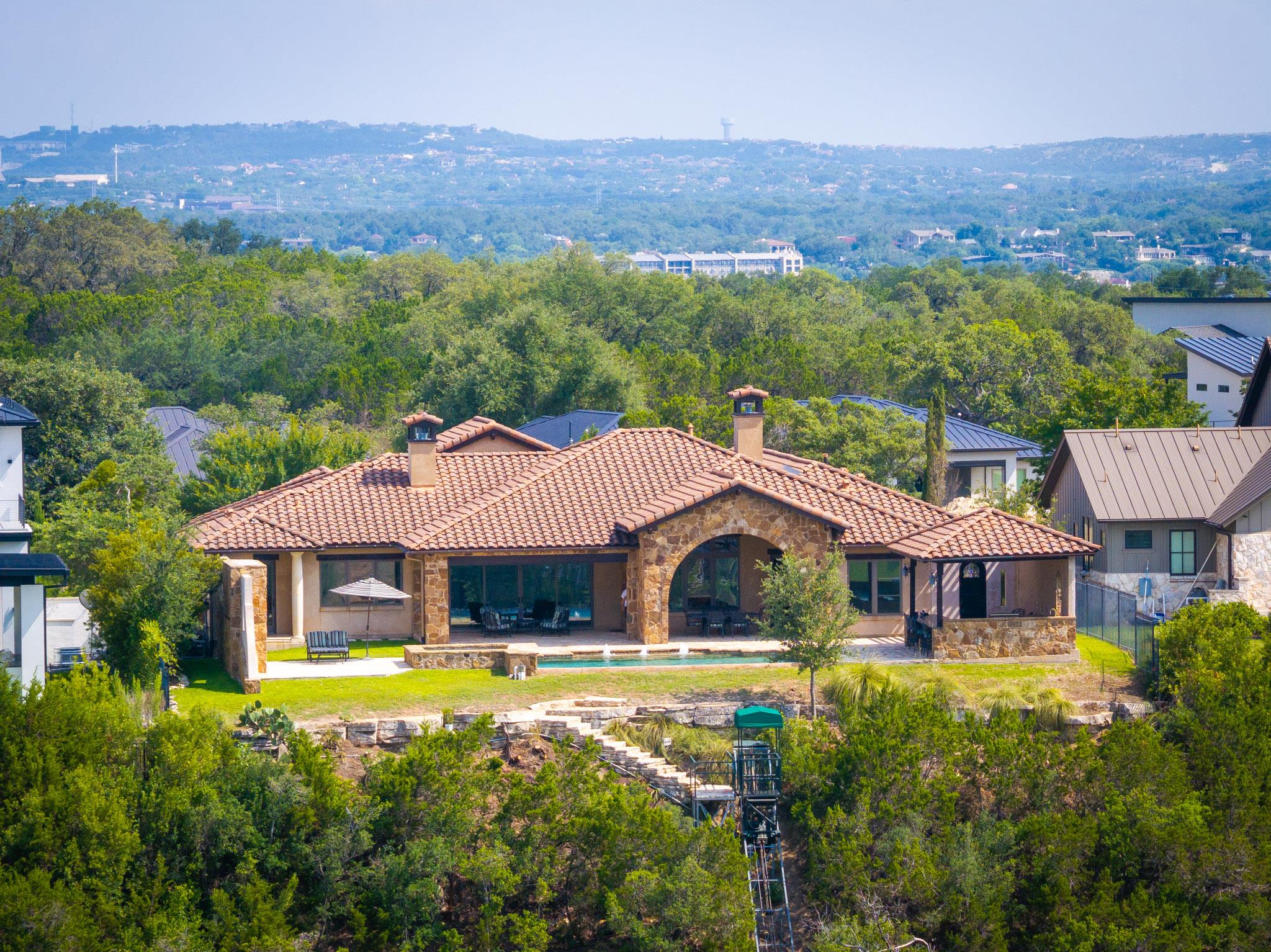 908 Watercliffe Dr, Lago Vista, TX 78645