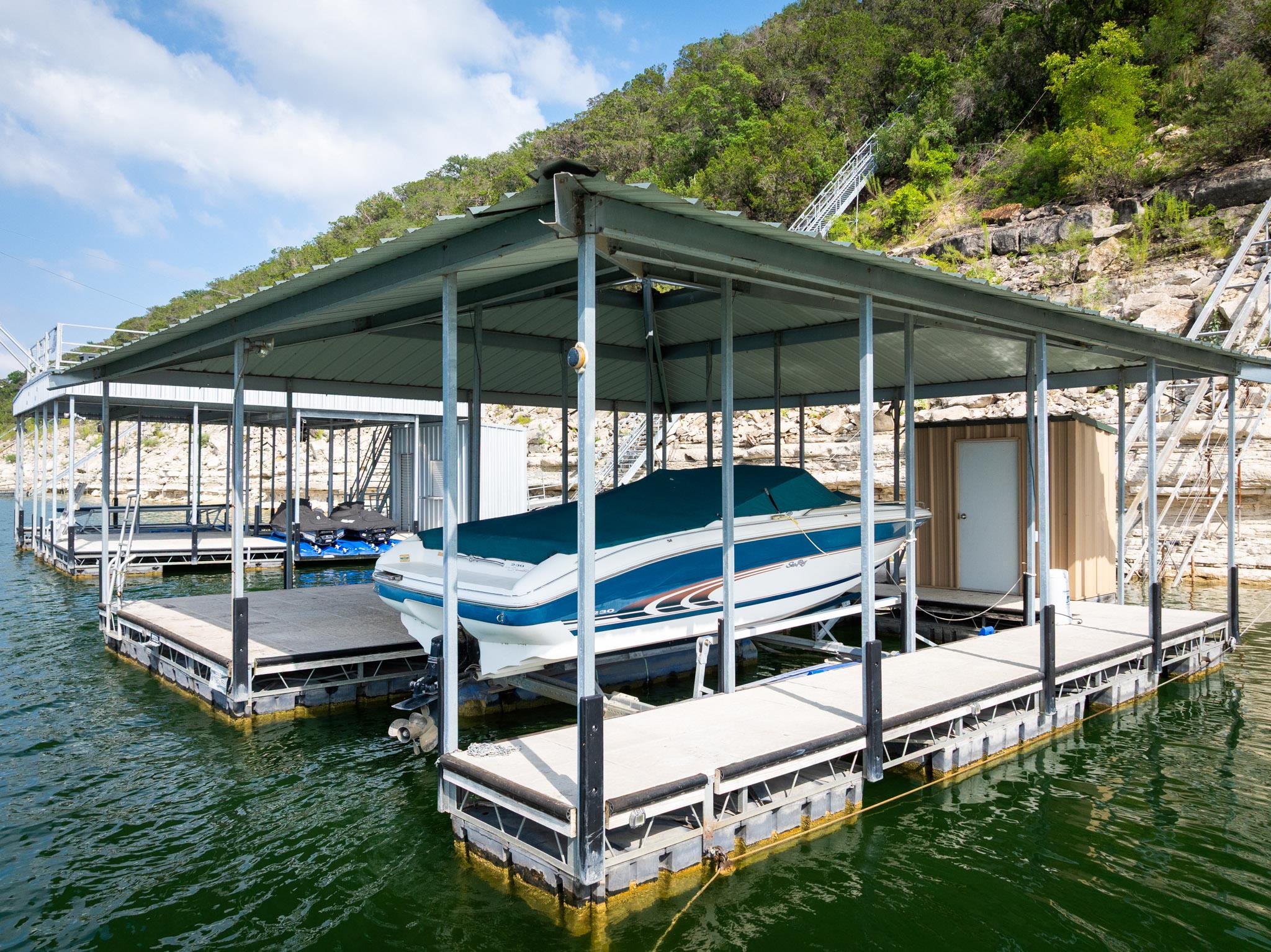908 Watercliffe Dr, Lago Vista, TX 78645
