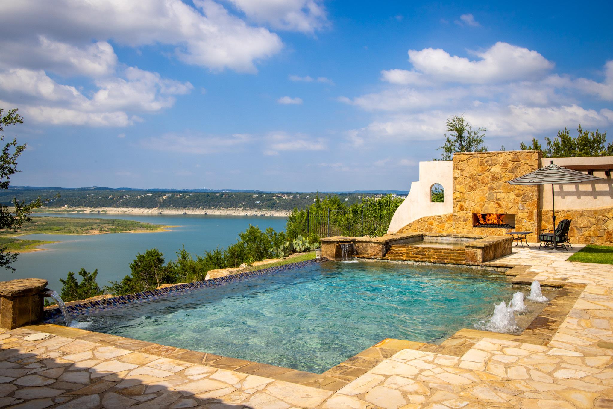 908 Watercliffe Dr, Lago Vista, TX 78645