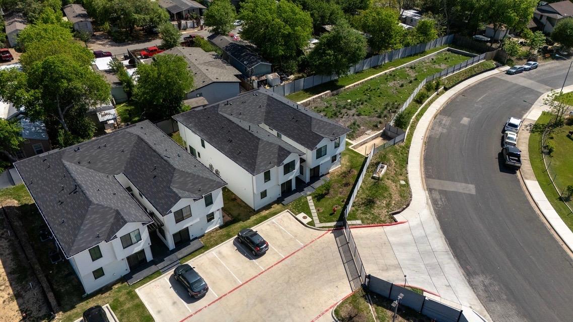 6820 Blue Dawn Trl, Austin, TX 78744