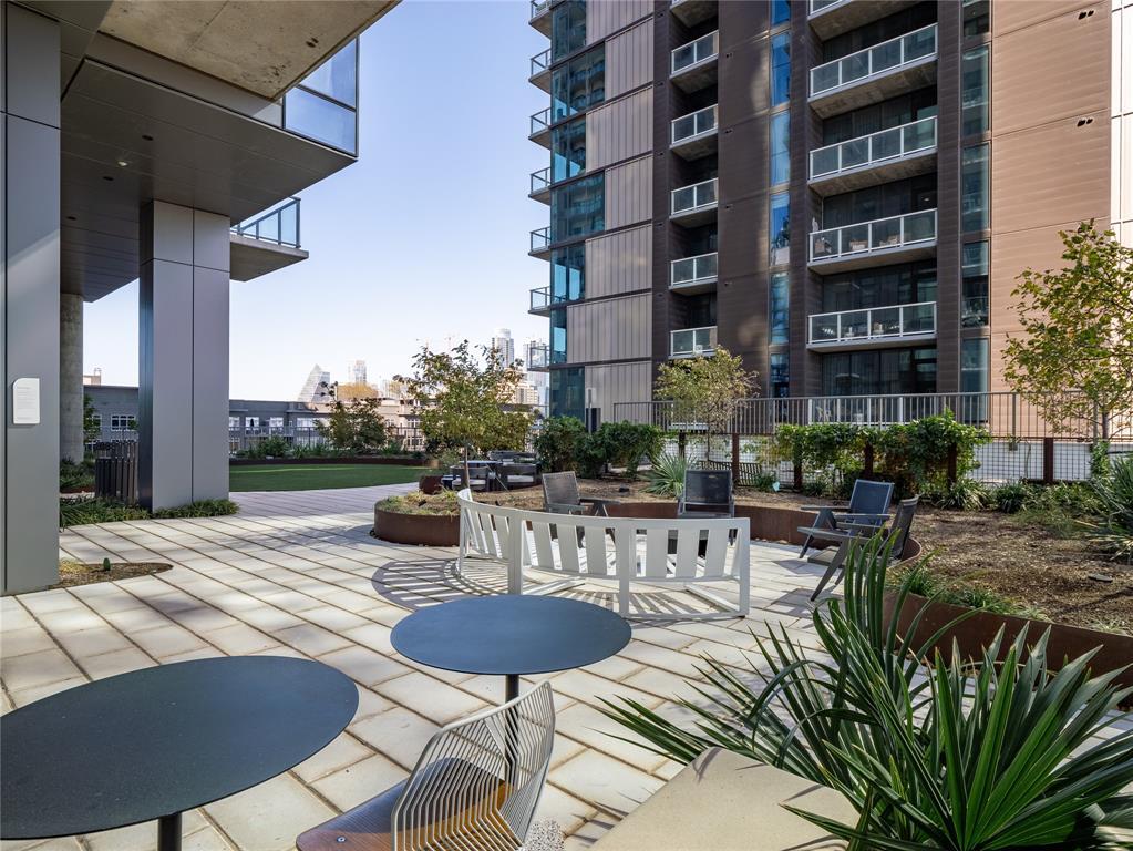 44 East Ave # 2910, Austin, TX 78701