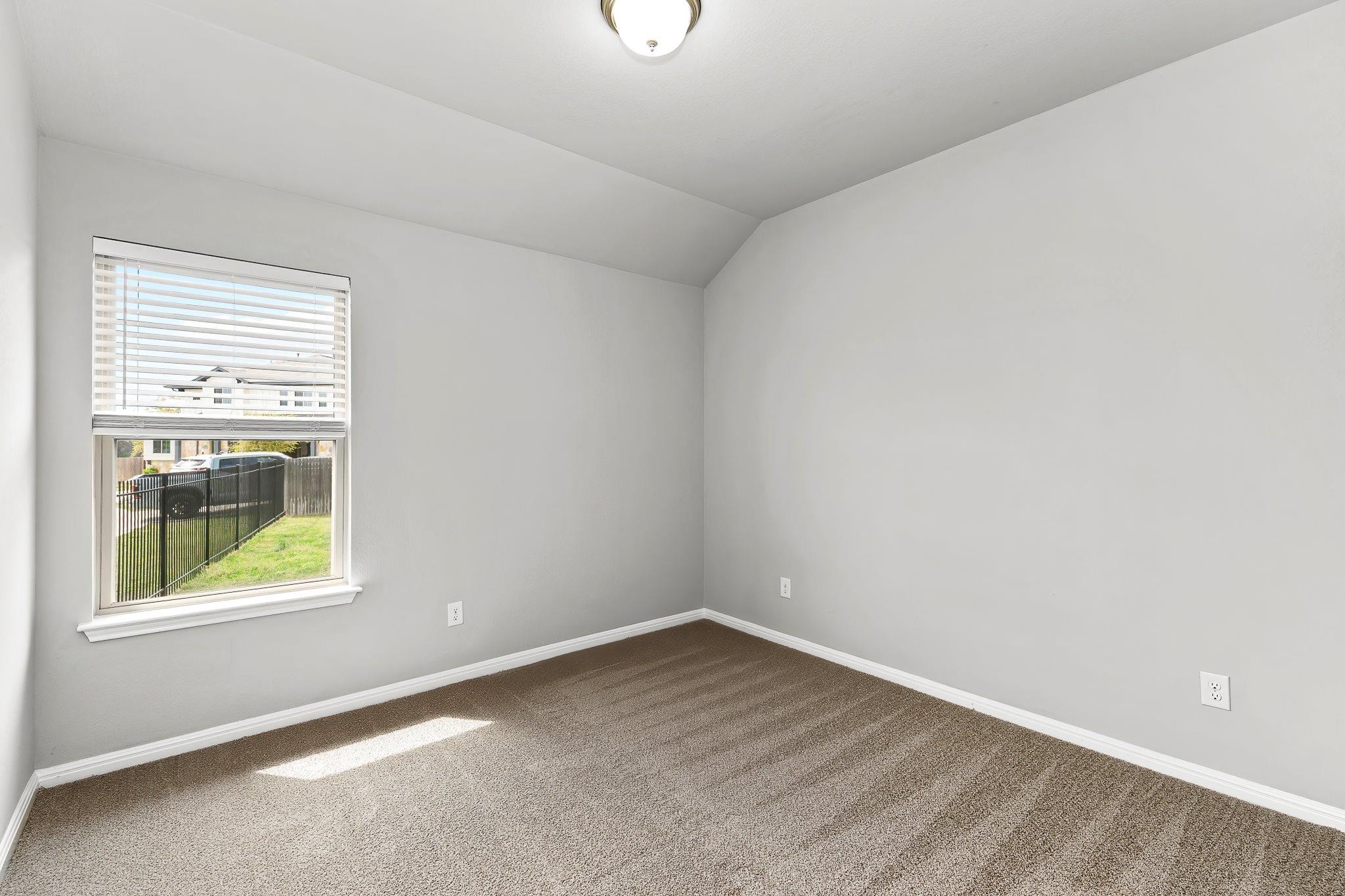 100 Grouger Cv, Leander, TX 78641