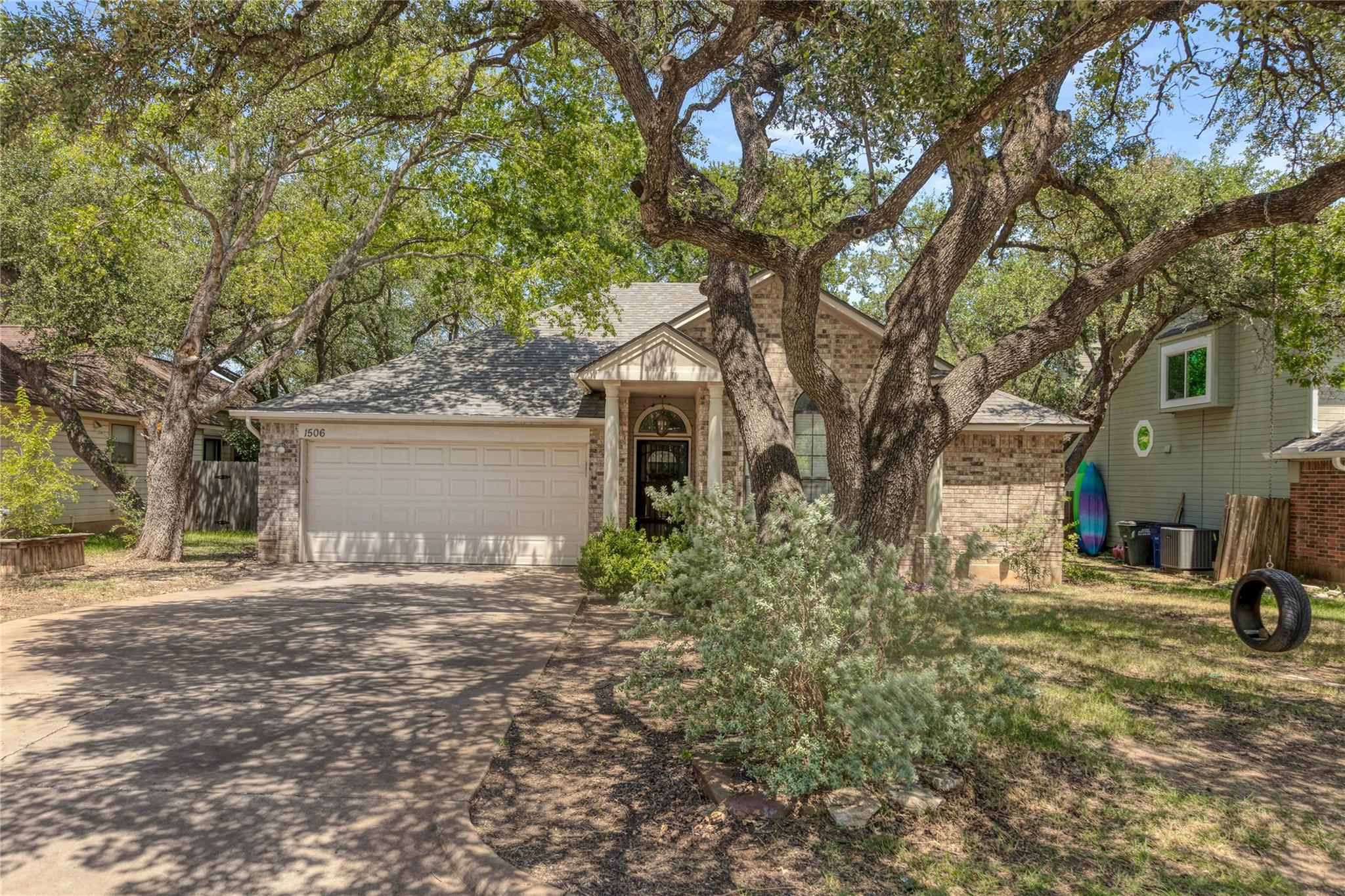 1506 River Oak Dr, Leander, TX 78641