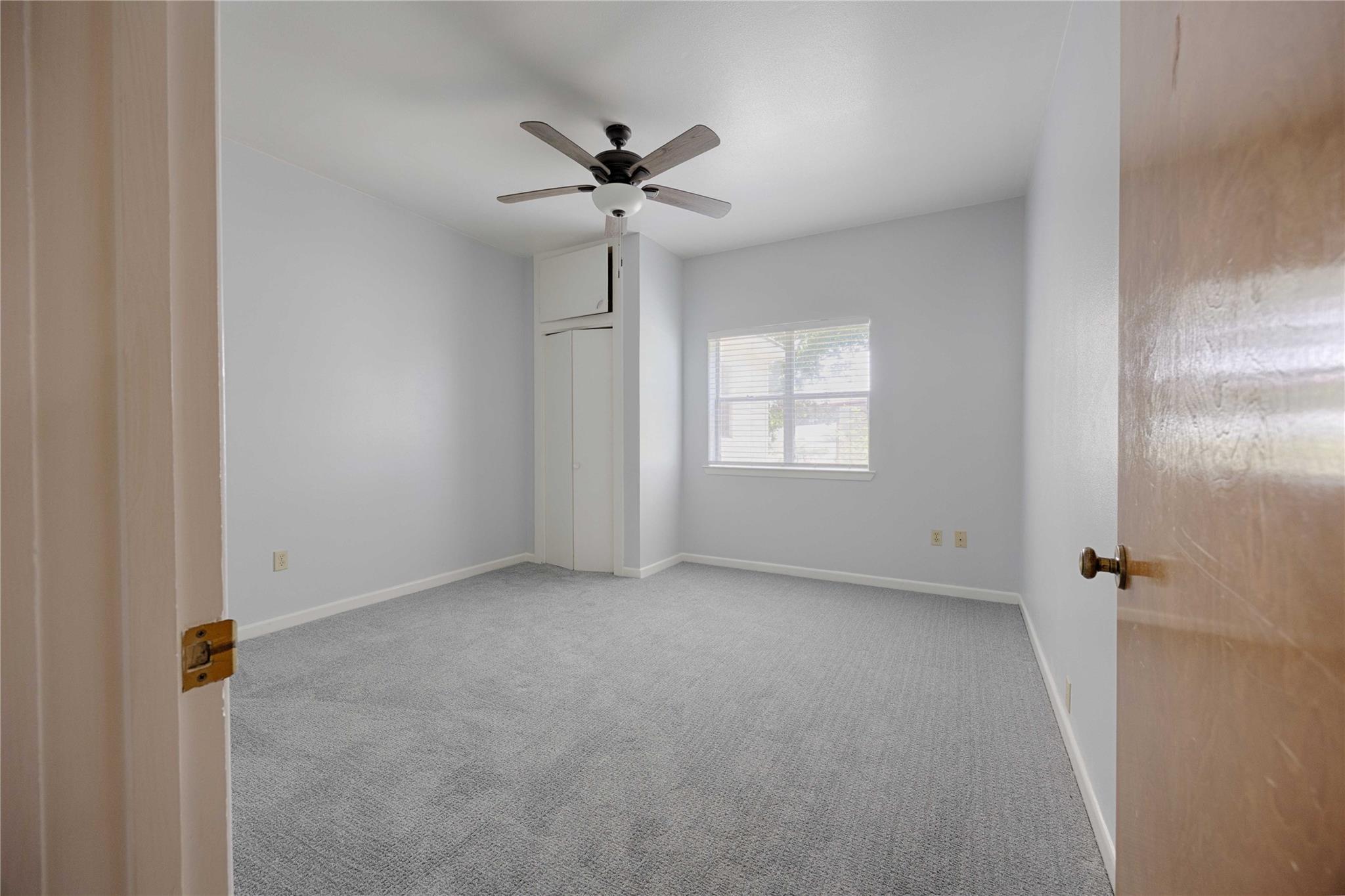 3814 Maeker Rd, Flatonia, TX 78941