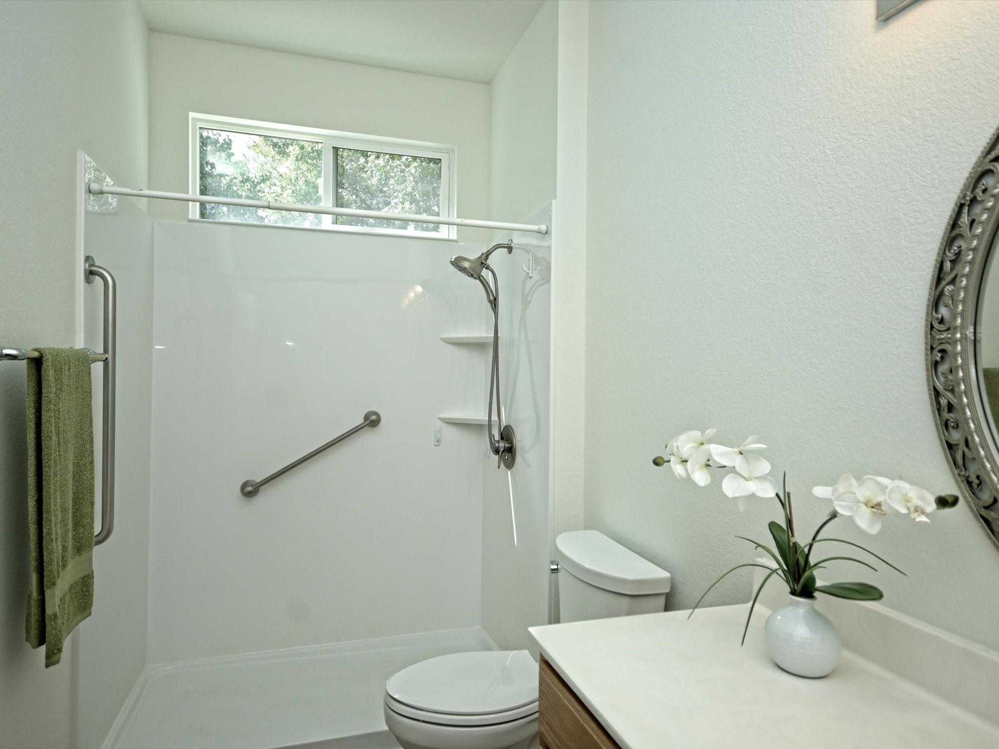 708 Texas Dr, Georgetown, TX 78633