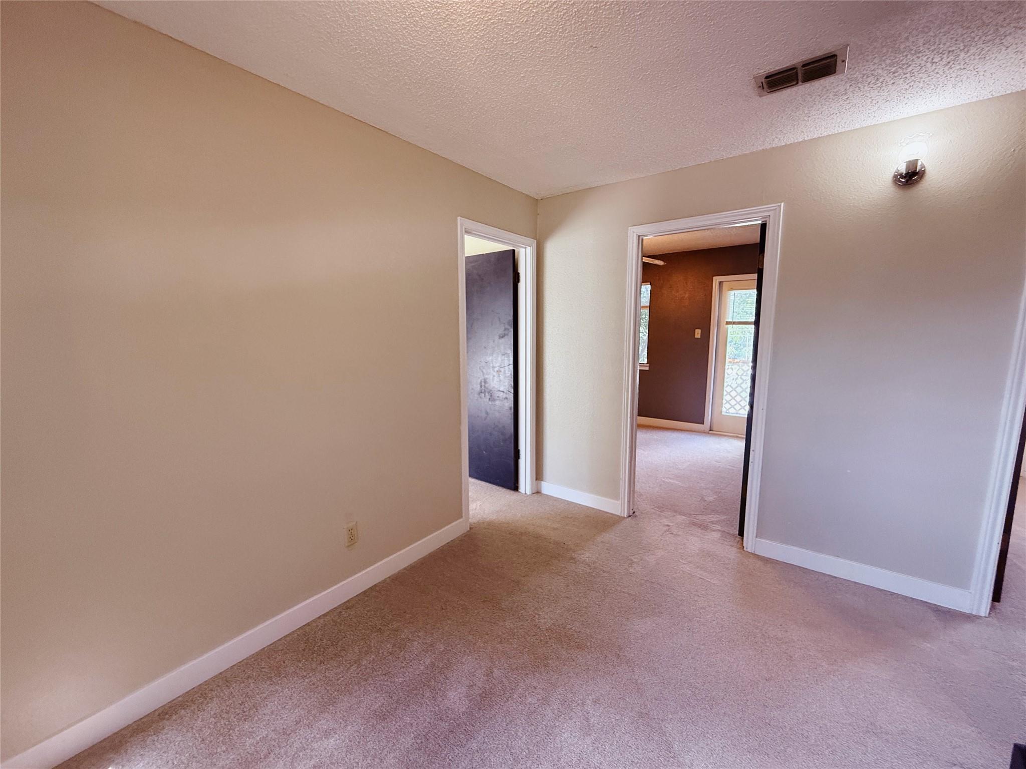 1711 Ryon Ln, Round Rock, TX 78681