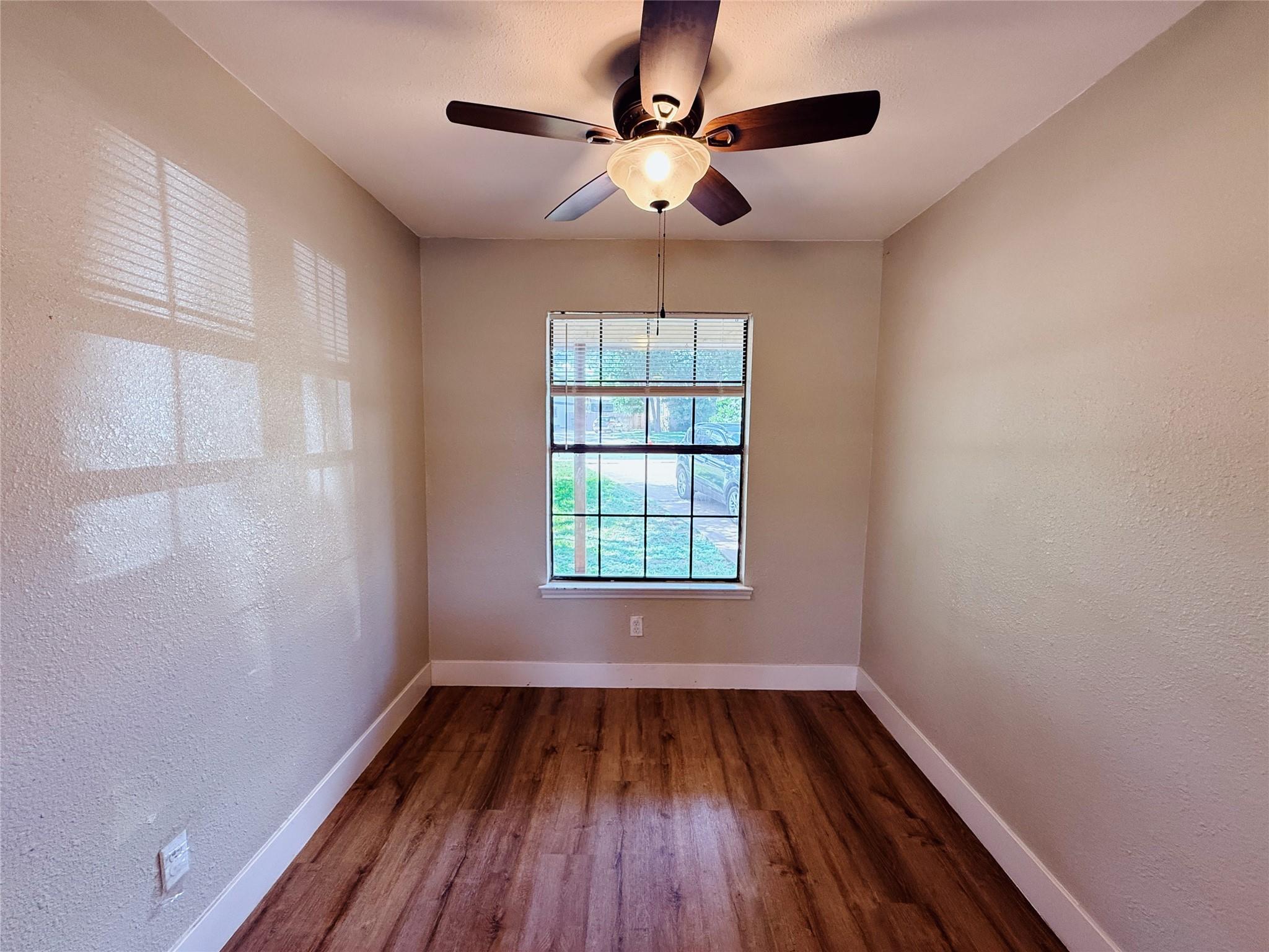 1711 Ryon Ln, Round Rock, TX 78681