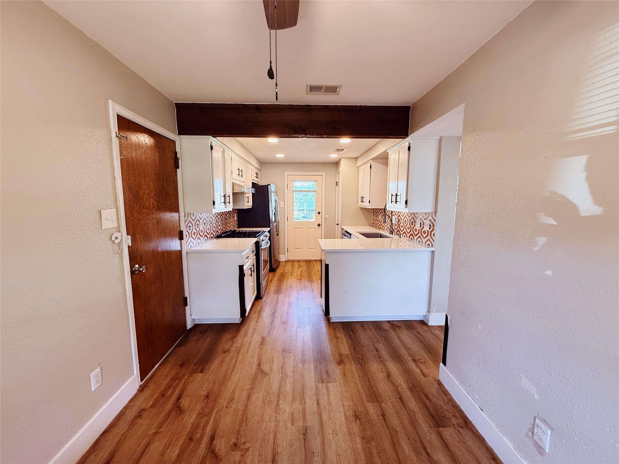 1711 Ryon Ln, Round Rock, TX 78681