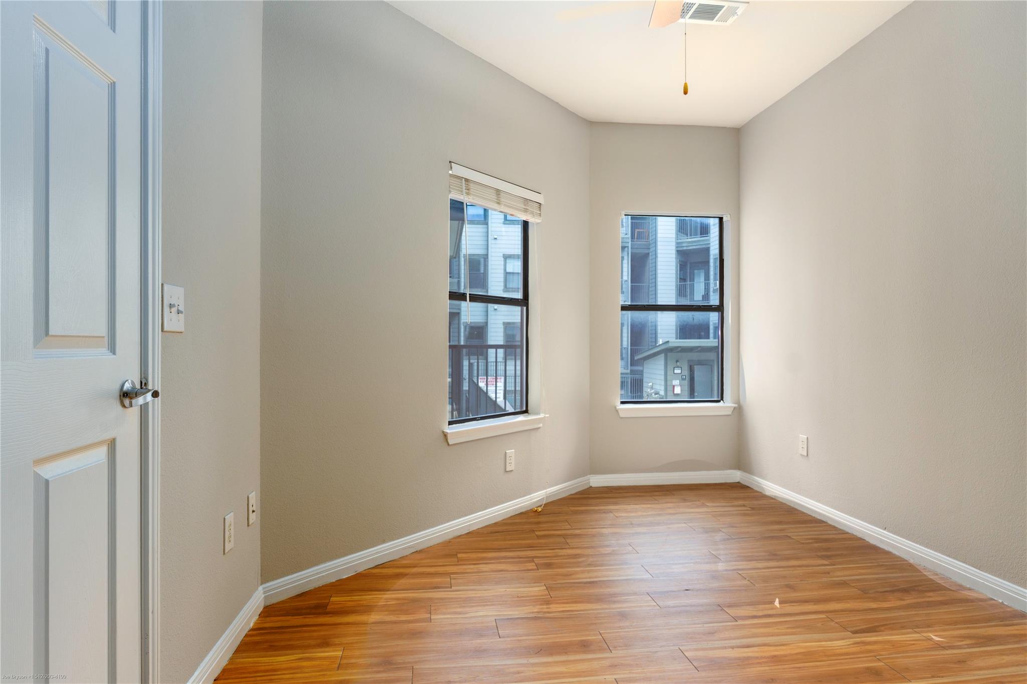2502 Leon St # 305, Austin, TX 78705