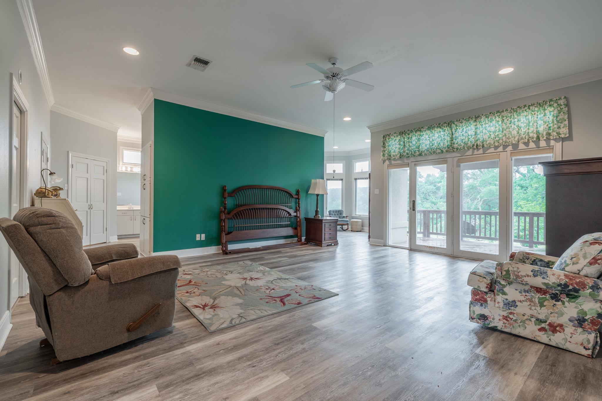1441 Gatlin Creek Rd, Dripping Springs, TX 78620