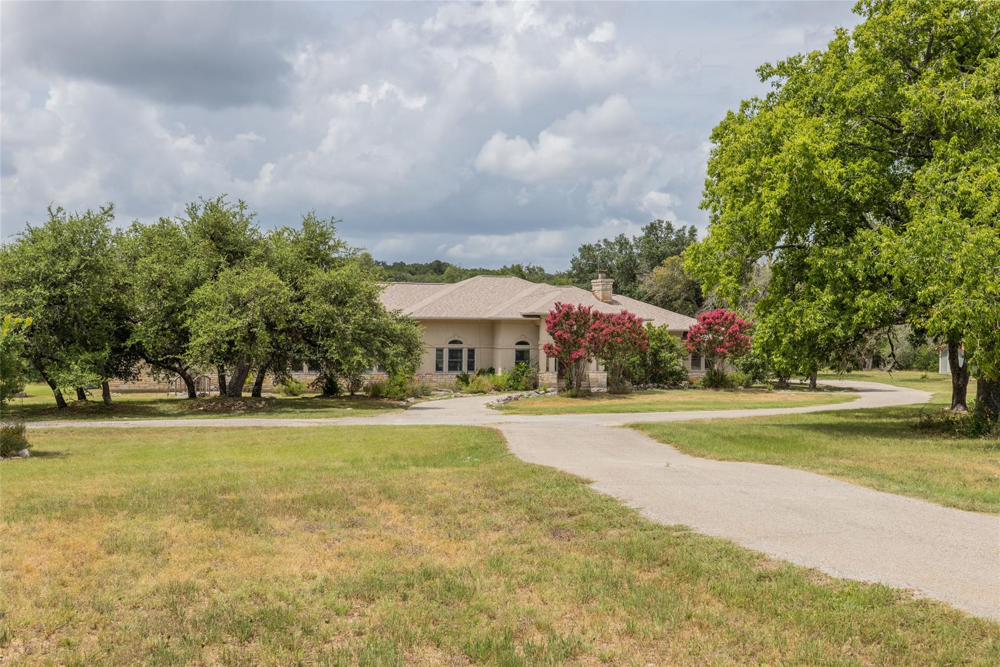 1441 Gatlin Creek Rd, Dripping Springs, TX 78620