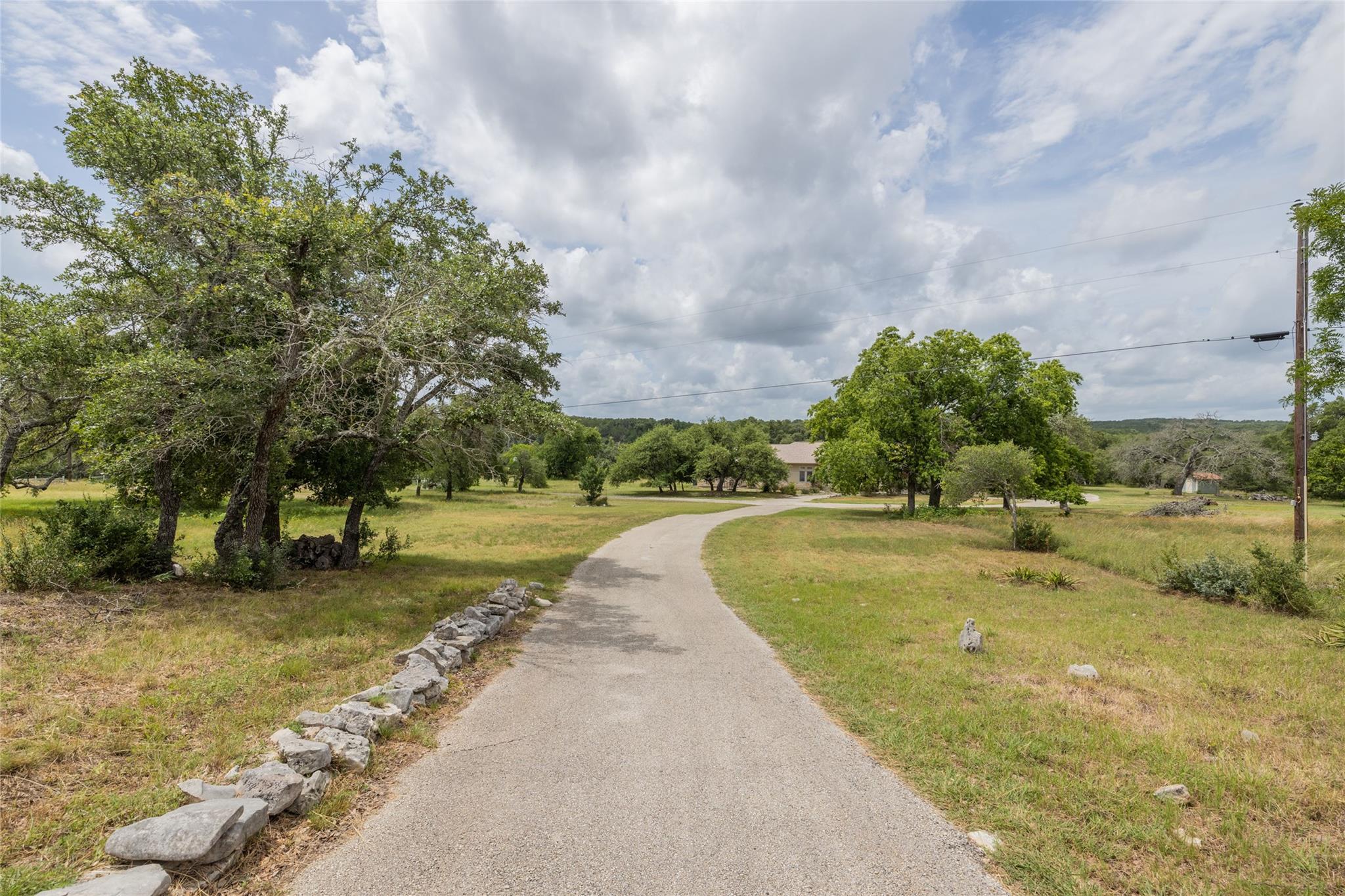 1441 Gatlin Creek Rd, Dripping Springs, TX 78620