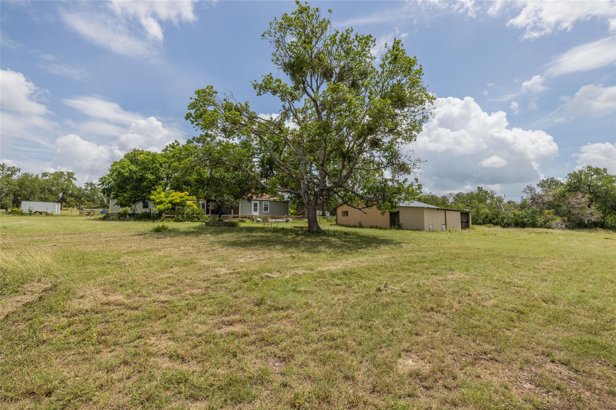 1441 Gatlin Creek Rd, Dripping Springs, TX 78620