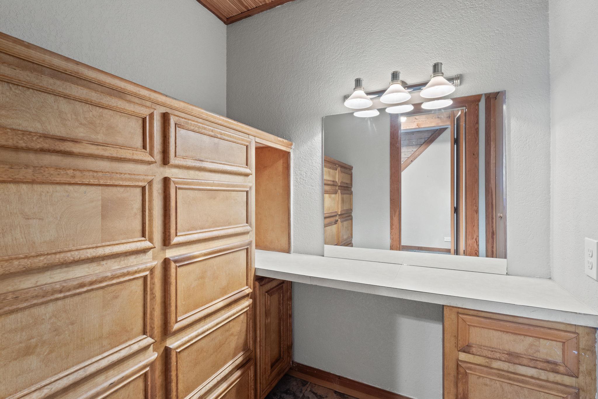 180 Bradley Ln, Rosanky, TX 78953