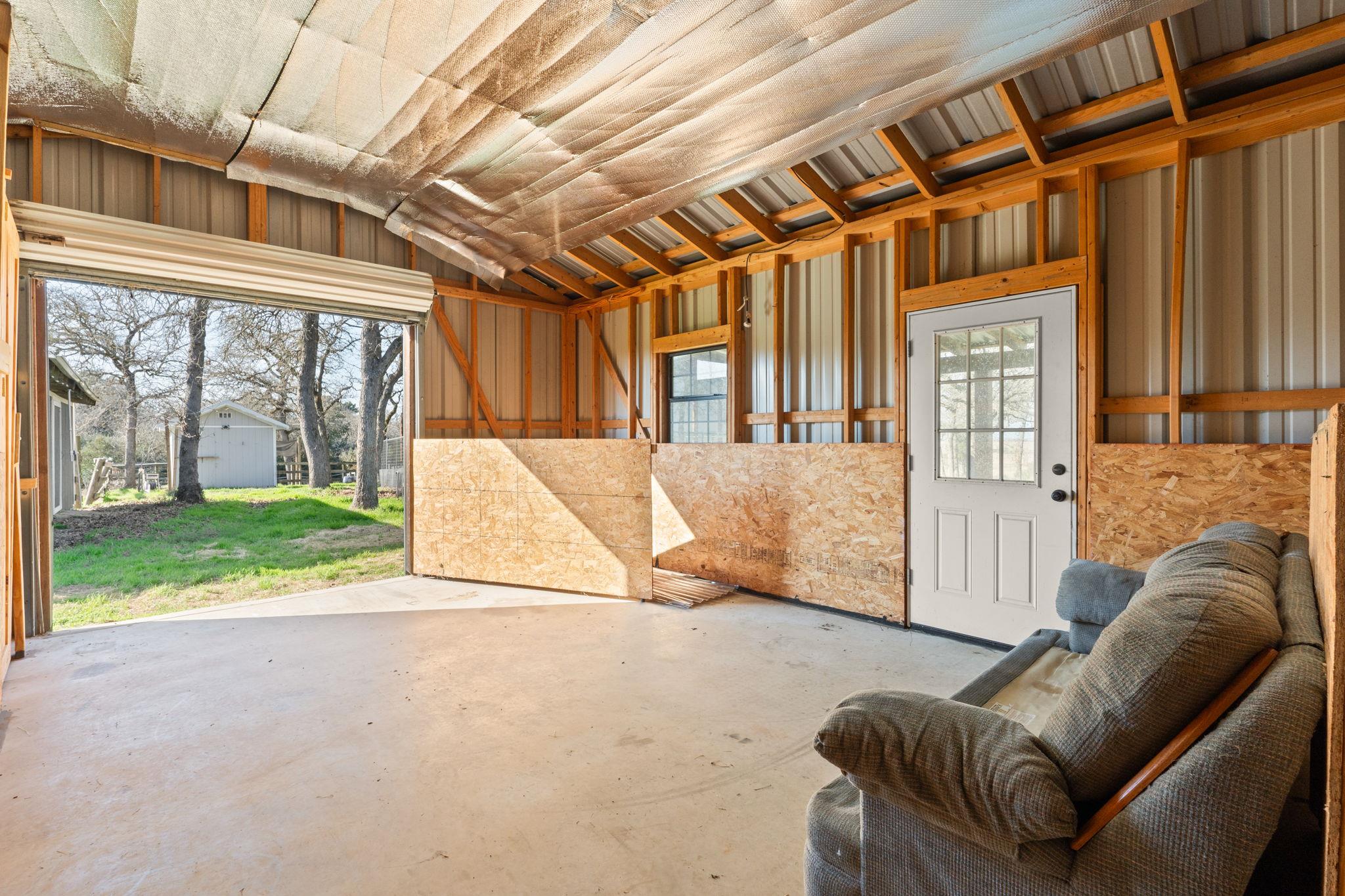 180 Bradley Ln, Rosanky, TX 78953