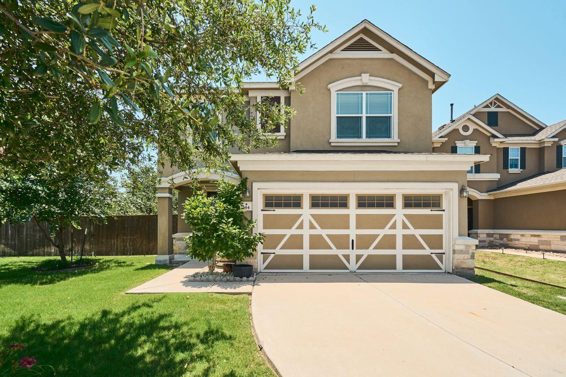 144 Holstein St, Hutto, TX 78634