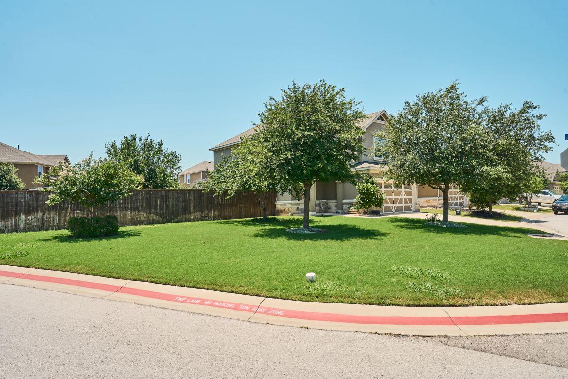 144 Holstein St, Hutto, TX 78634
