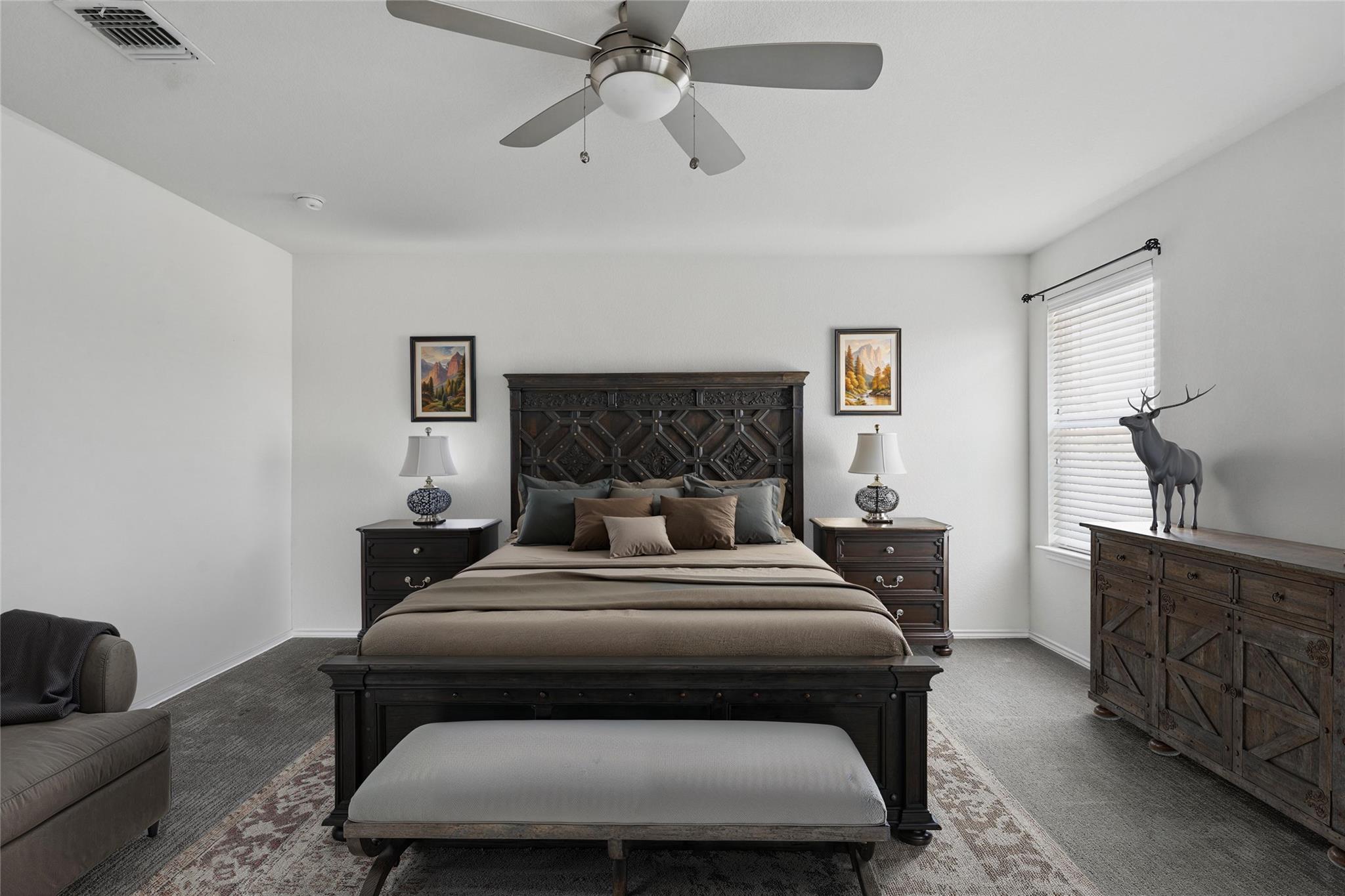 144 Holstein St, Hutto, TX 78634