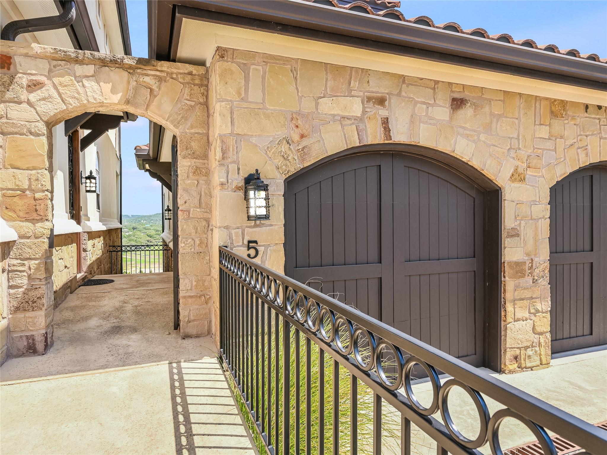 17545 E Reed Parks Rd # 5, Jonestown, TX 78645