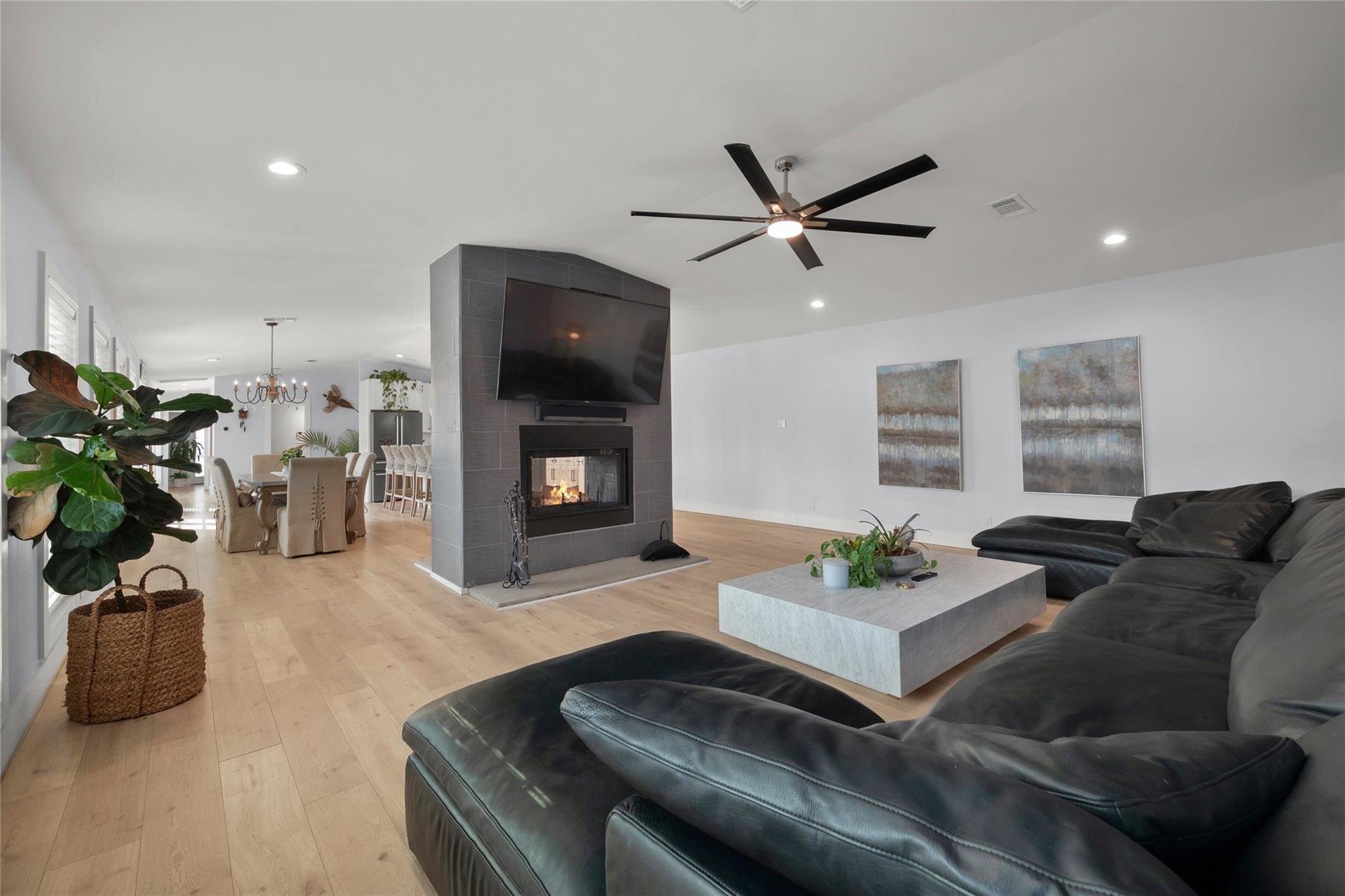 120 Acapulco Dr, Lakeway, TX 78734