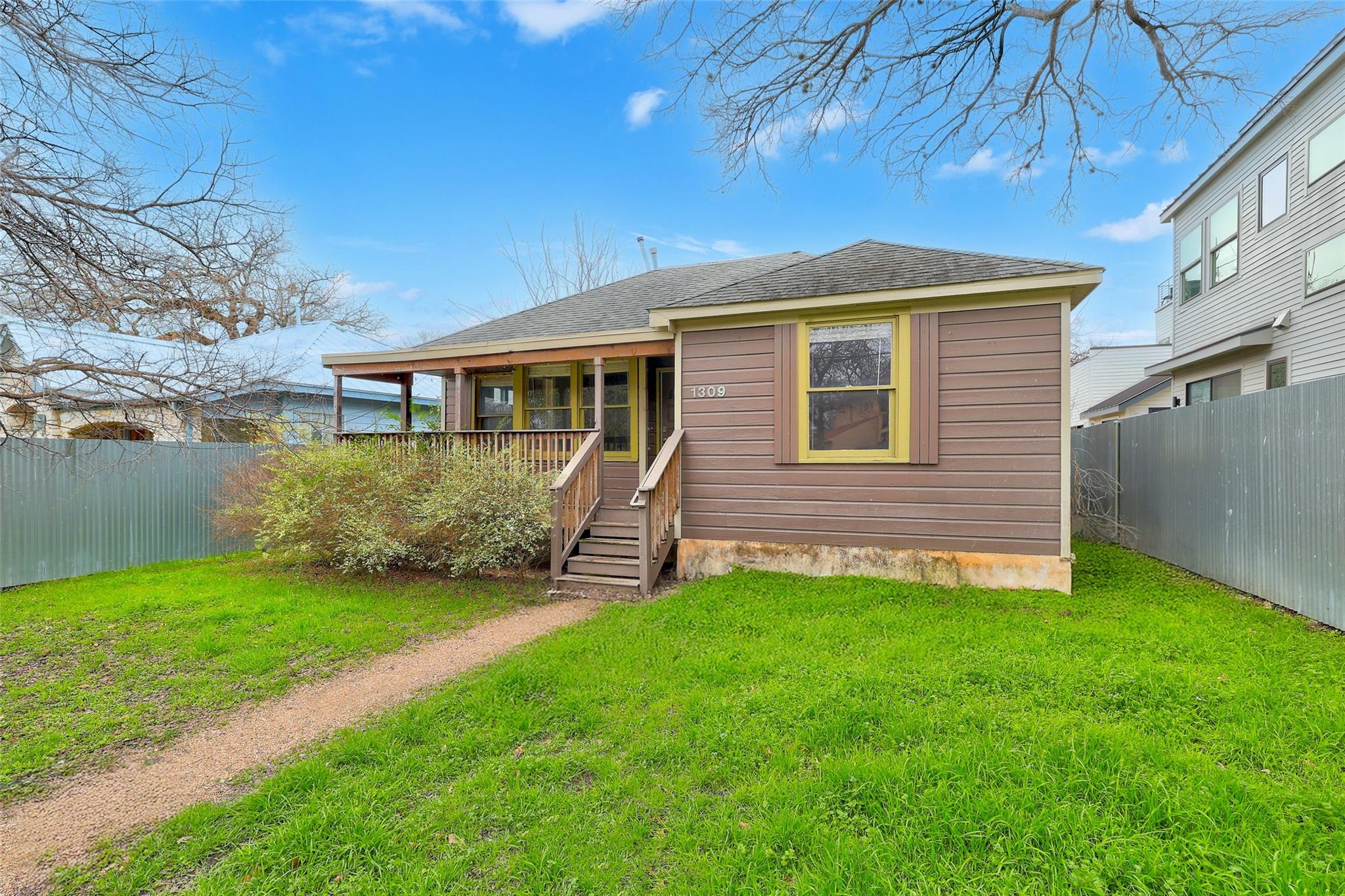 1309 E 13th St, Austin, TX 78702