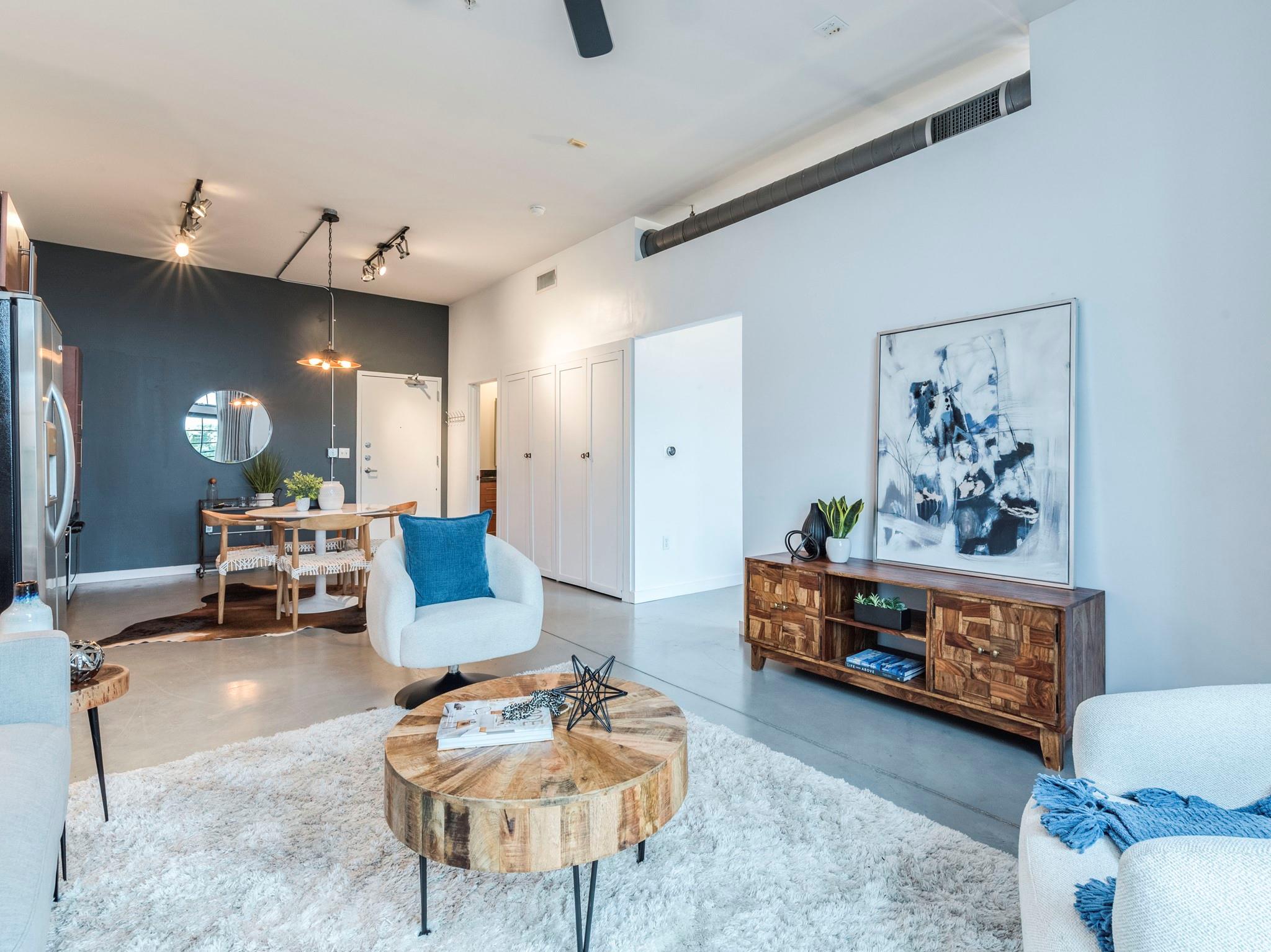 2235 E 6th St # 302, Austin, TX 78702