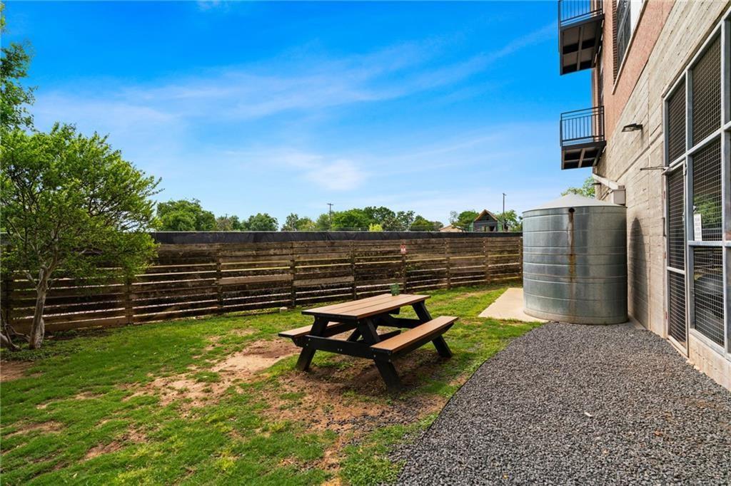 2235 E 6th St # 302, Austin, TX 78702