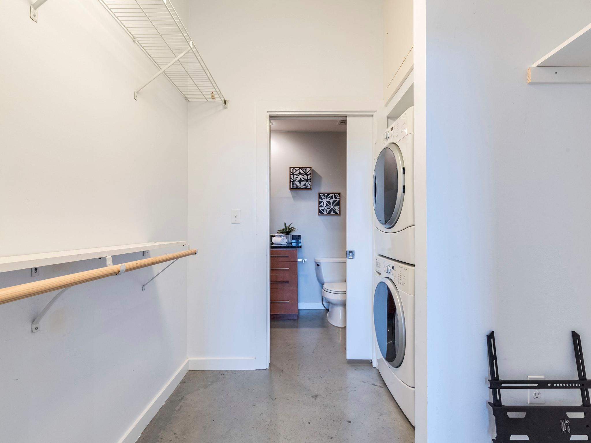 2235 E 6th St # 302, Austin, TX 78702