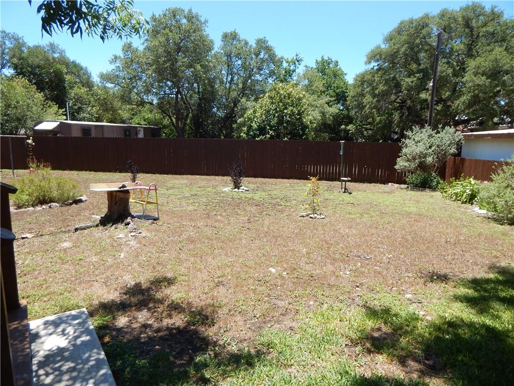 330 E Cedar St, Bertram, TX 78605