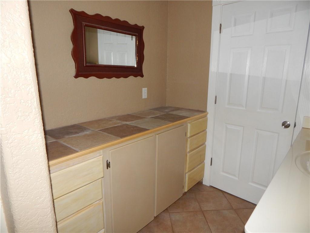 330 E Cedar St, Bertram, TX 78605