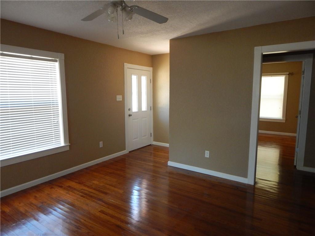 330 E Cedar St, Bertram, TX 78605
