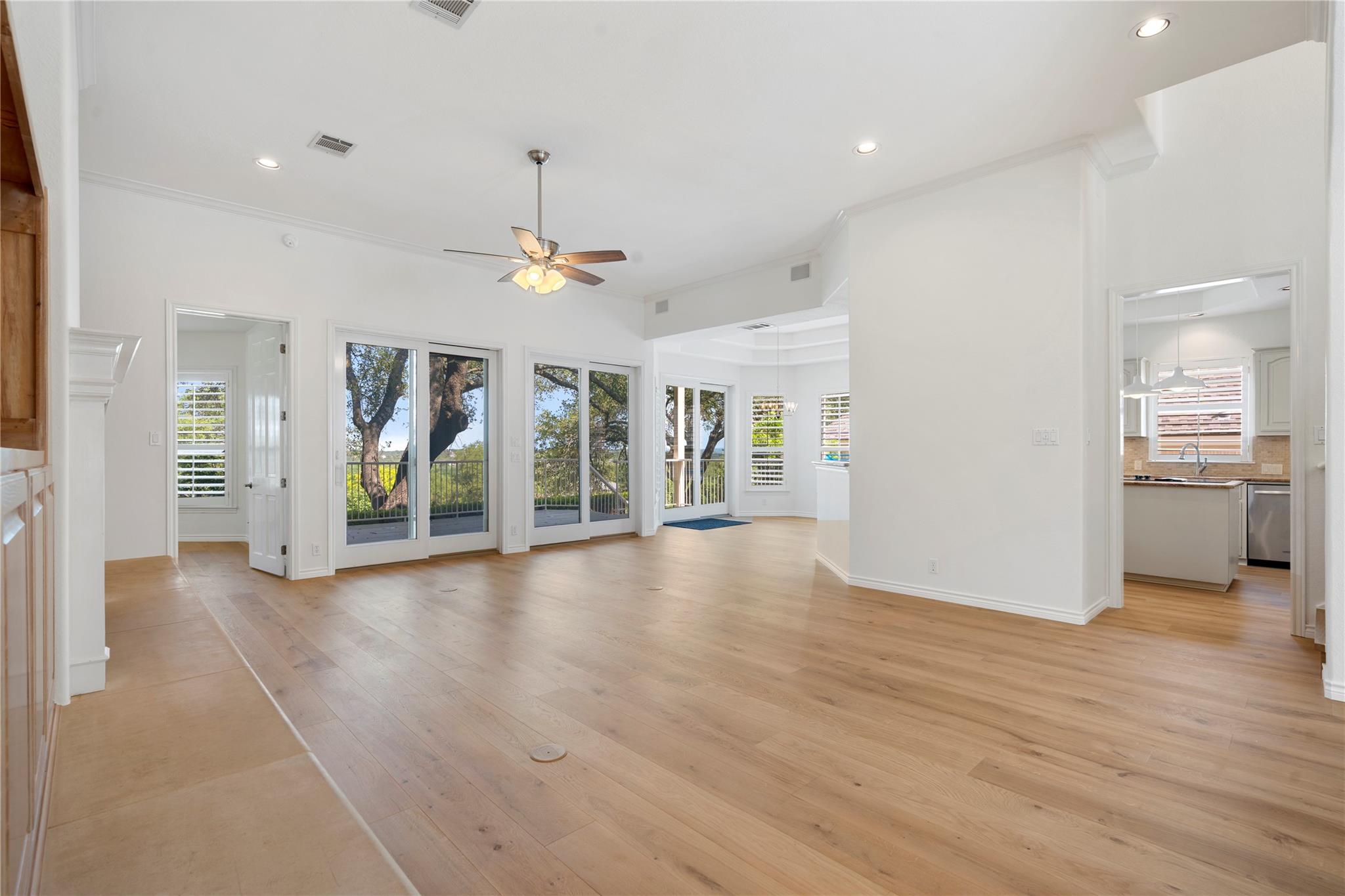 403 Hazeltine Dr, Lakeway, TX 78734