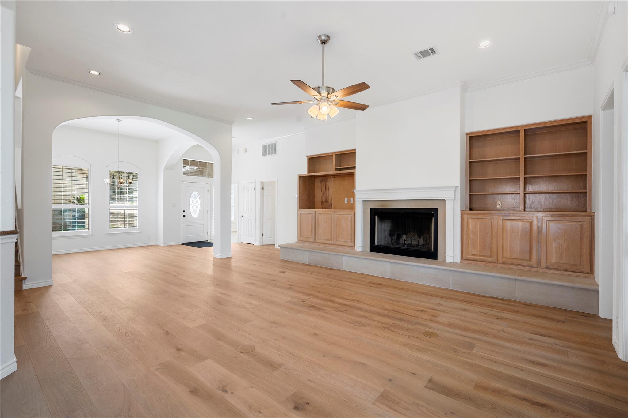 403 Hazeltine Dr, Lakeway, TX 78734