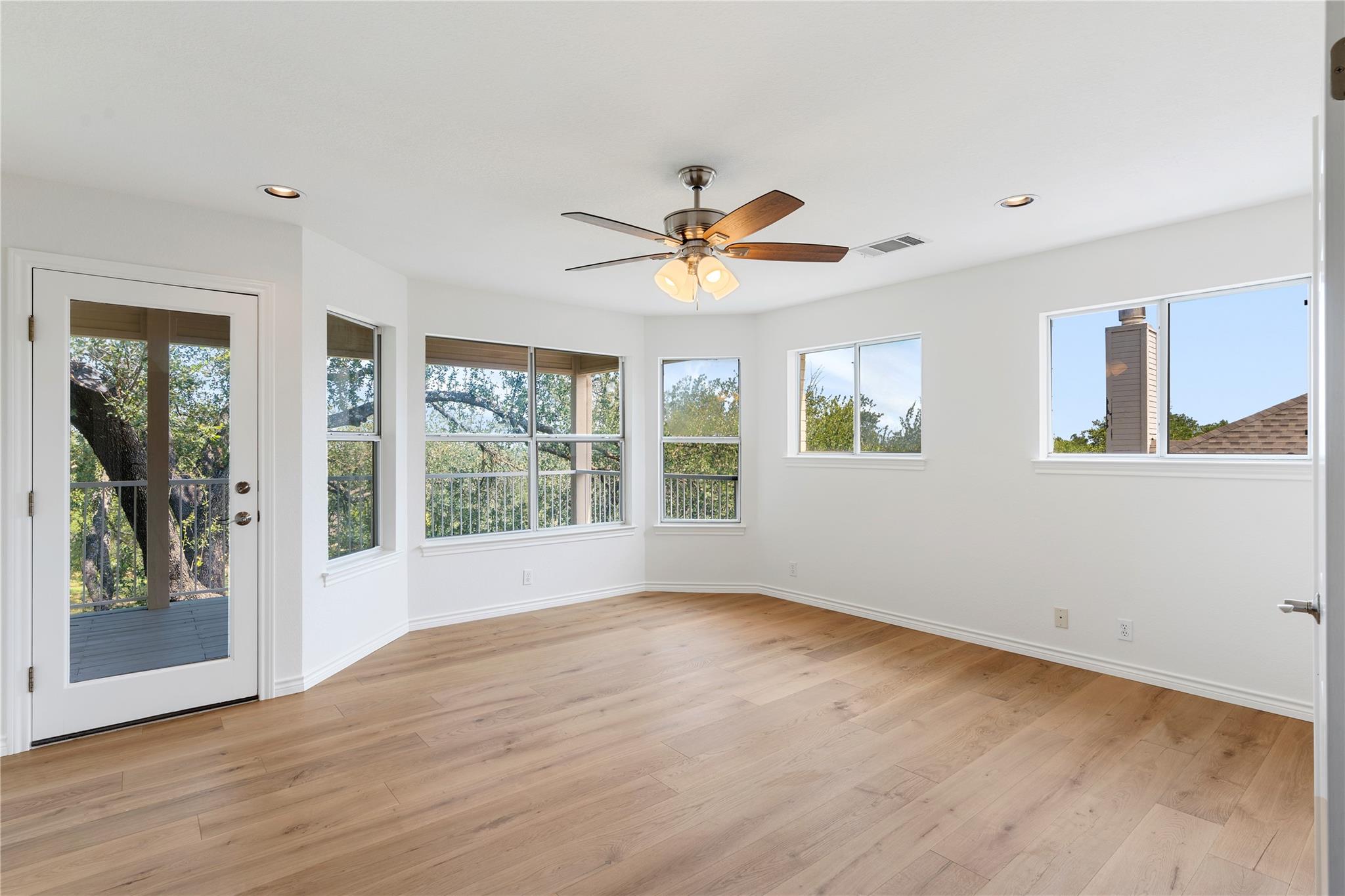 403 Hazeltine Dr, Lakeway, TX 78734