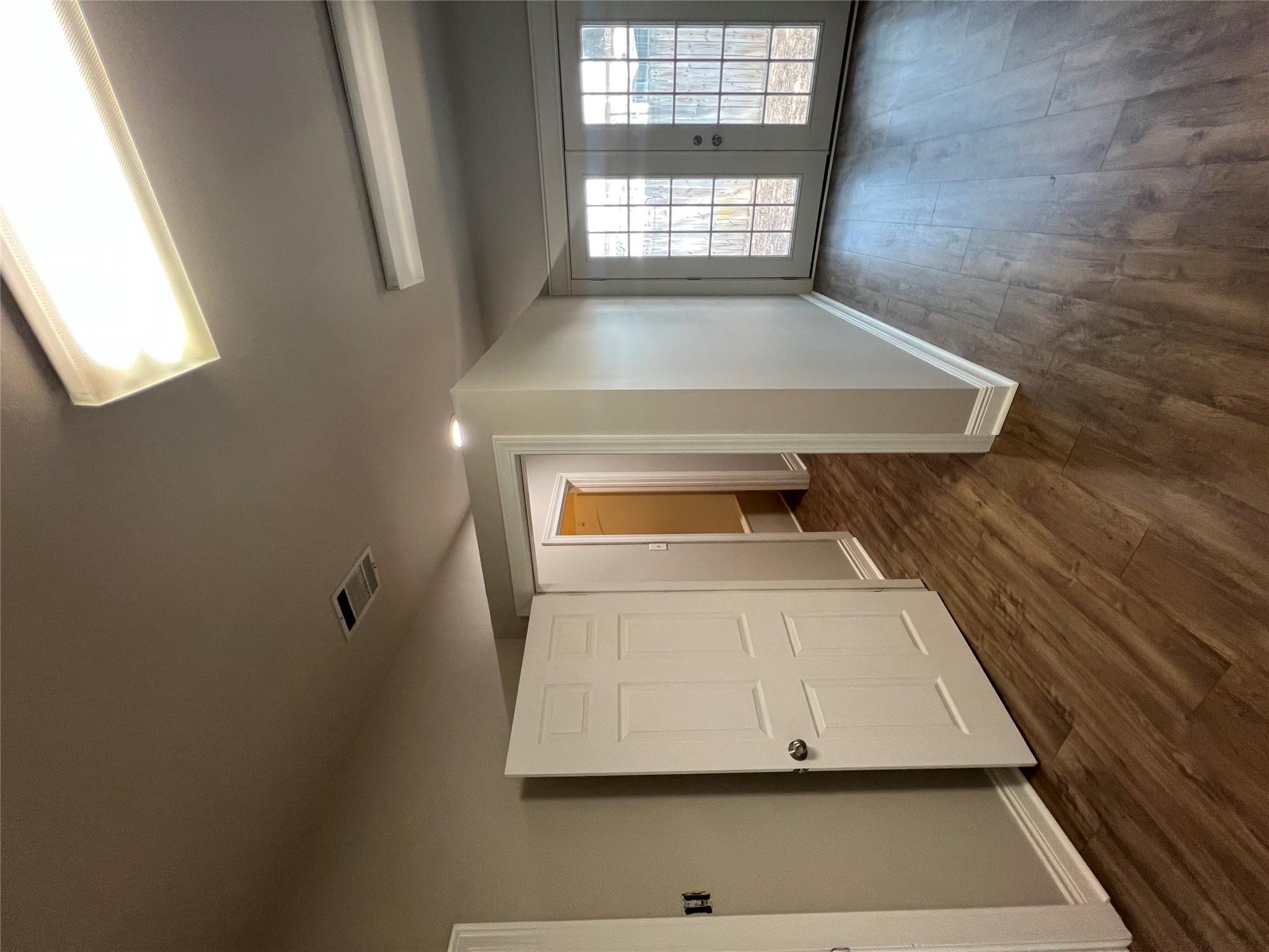 21122 W State Hwy 71 # A, Spicewood, TX 78669