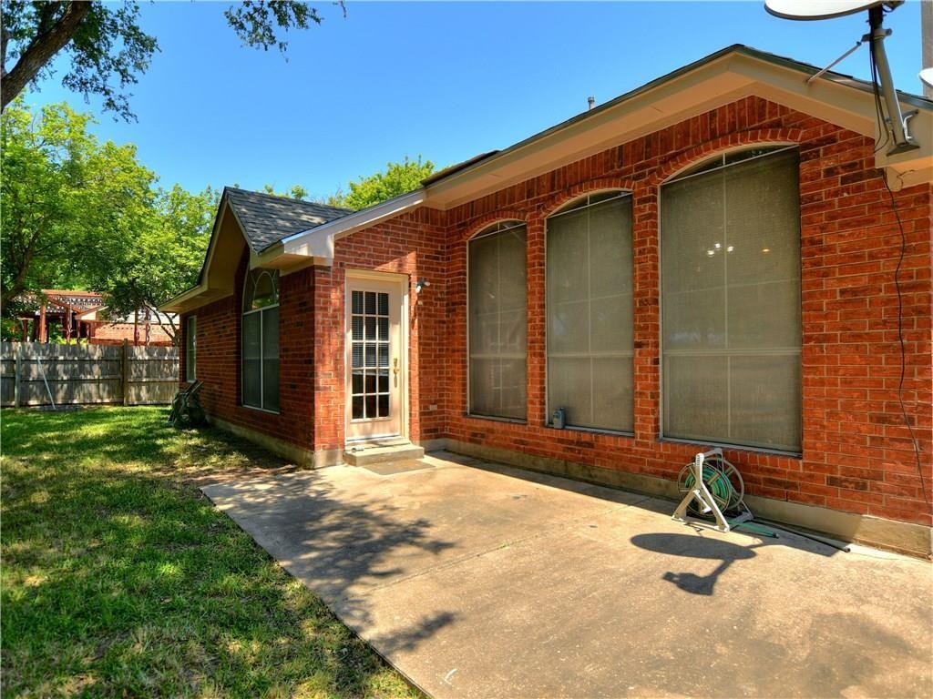 1725 Dapplegrey Ln, Austin, TX 78727