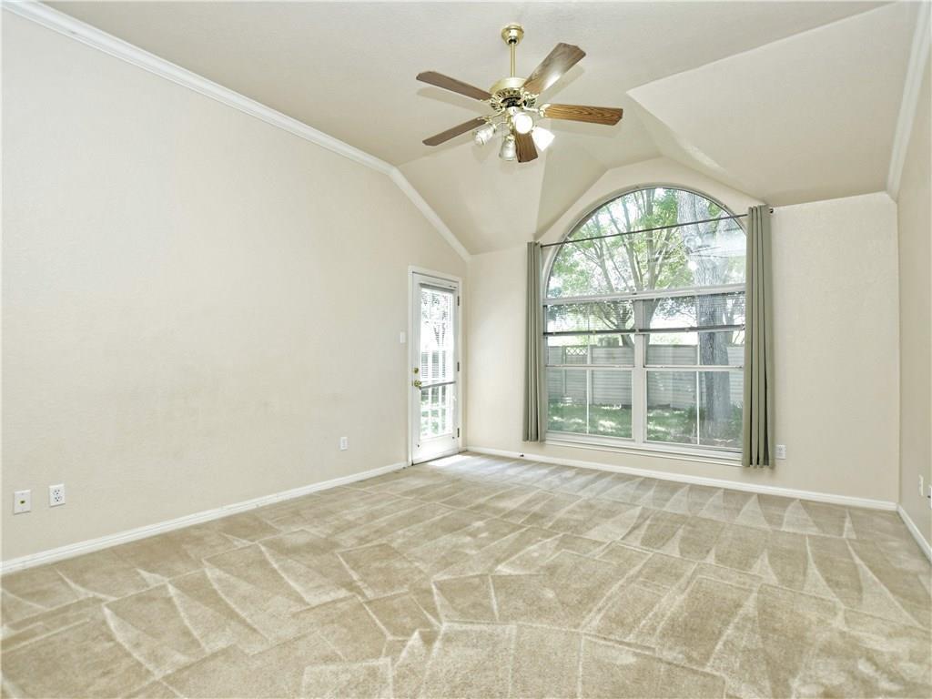 1725 Dapplegrey Ln, Austin, TX 78727