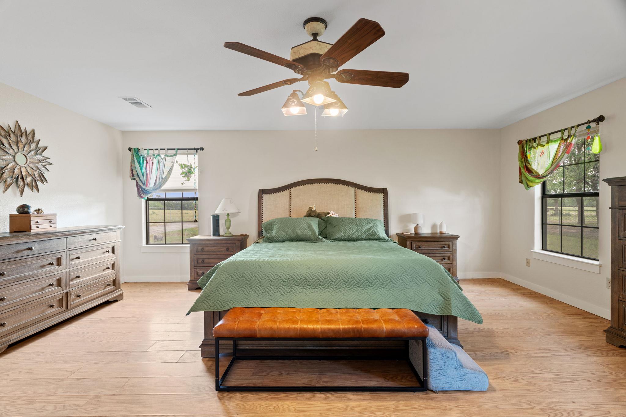 3434 Prairie Lea Rd, Kingsbury, TX 78638