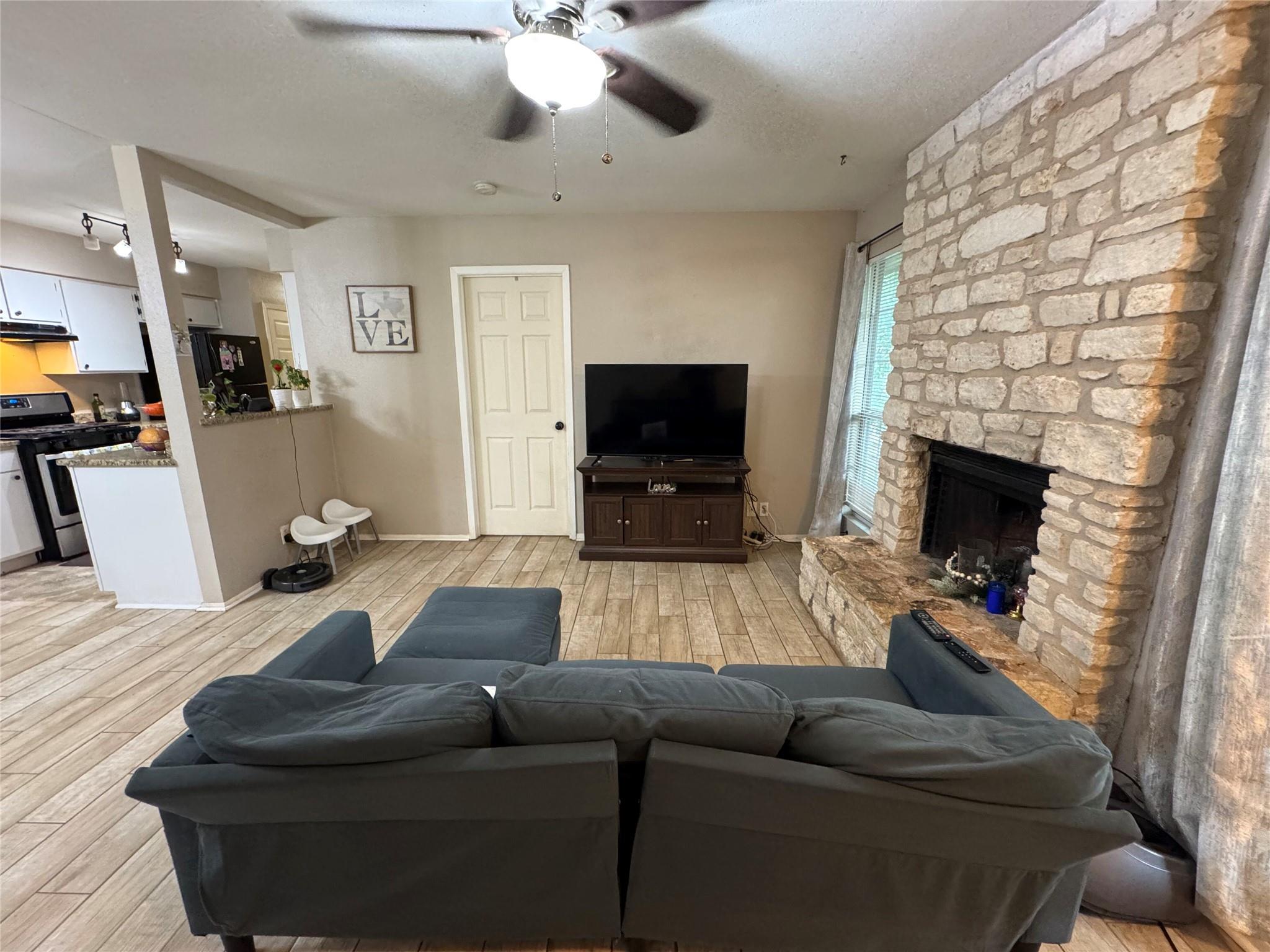 401 Cypress Ln # 401, Round Rock, TX 78664